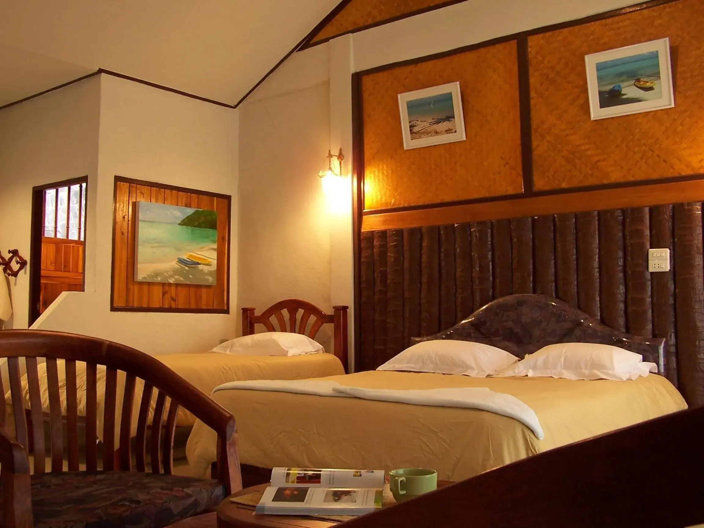Bed in Koh Talu Island Resort Bed in Koh Talu Island Resort