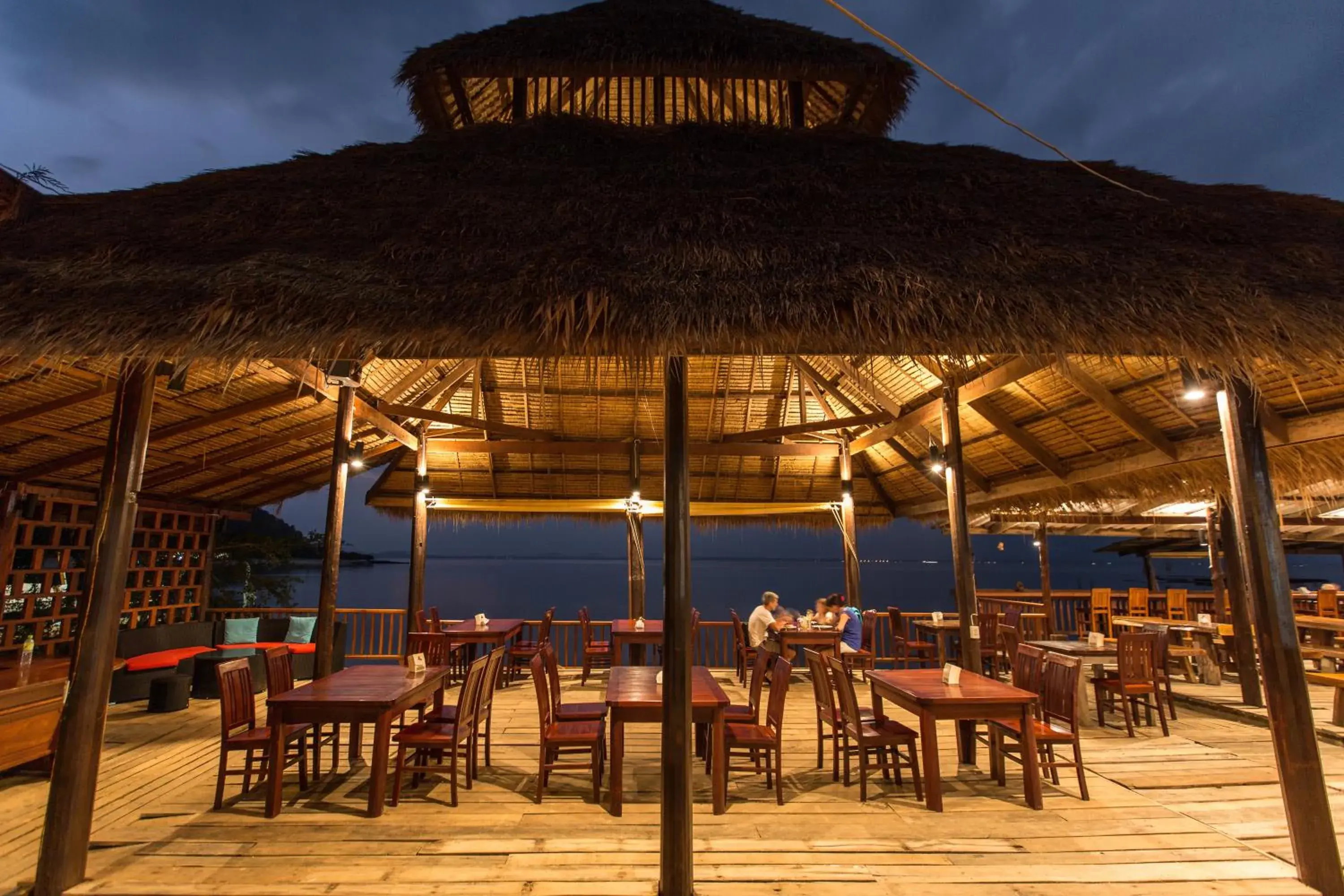 Restaurant/places to eat in Koh Talu Island Resort Restaurant/places to eat in Koh Talu Island Resort