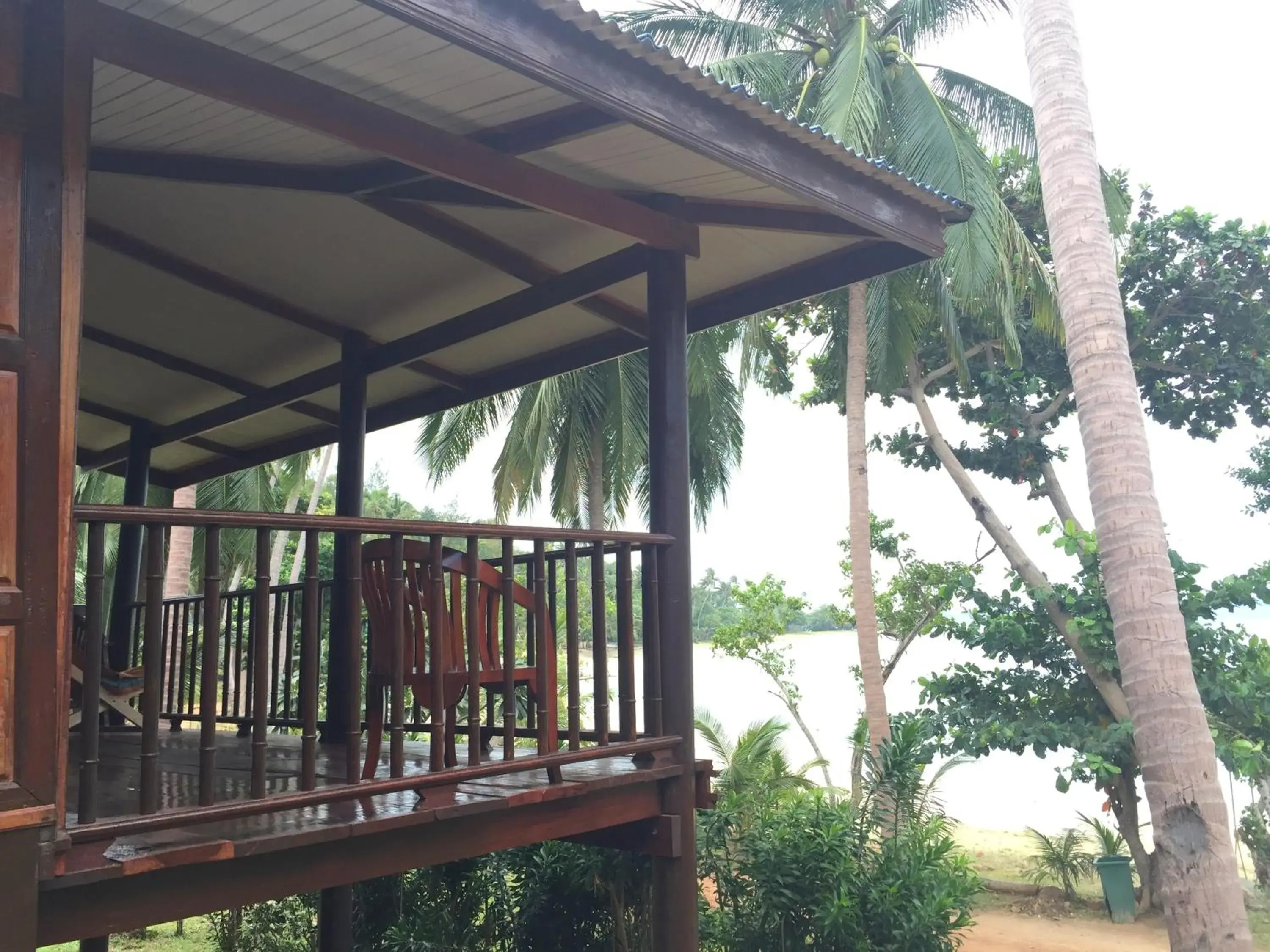 Property building in Koh Talu Island Resort Property building in Koh Talu Island Resort