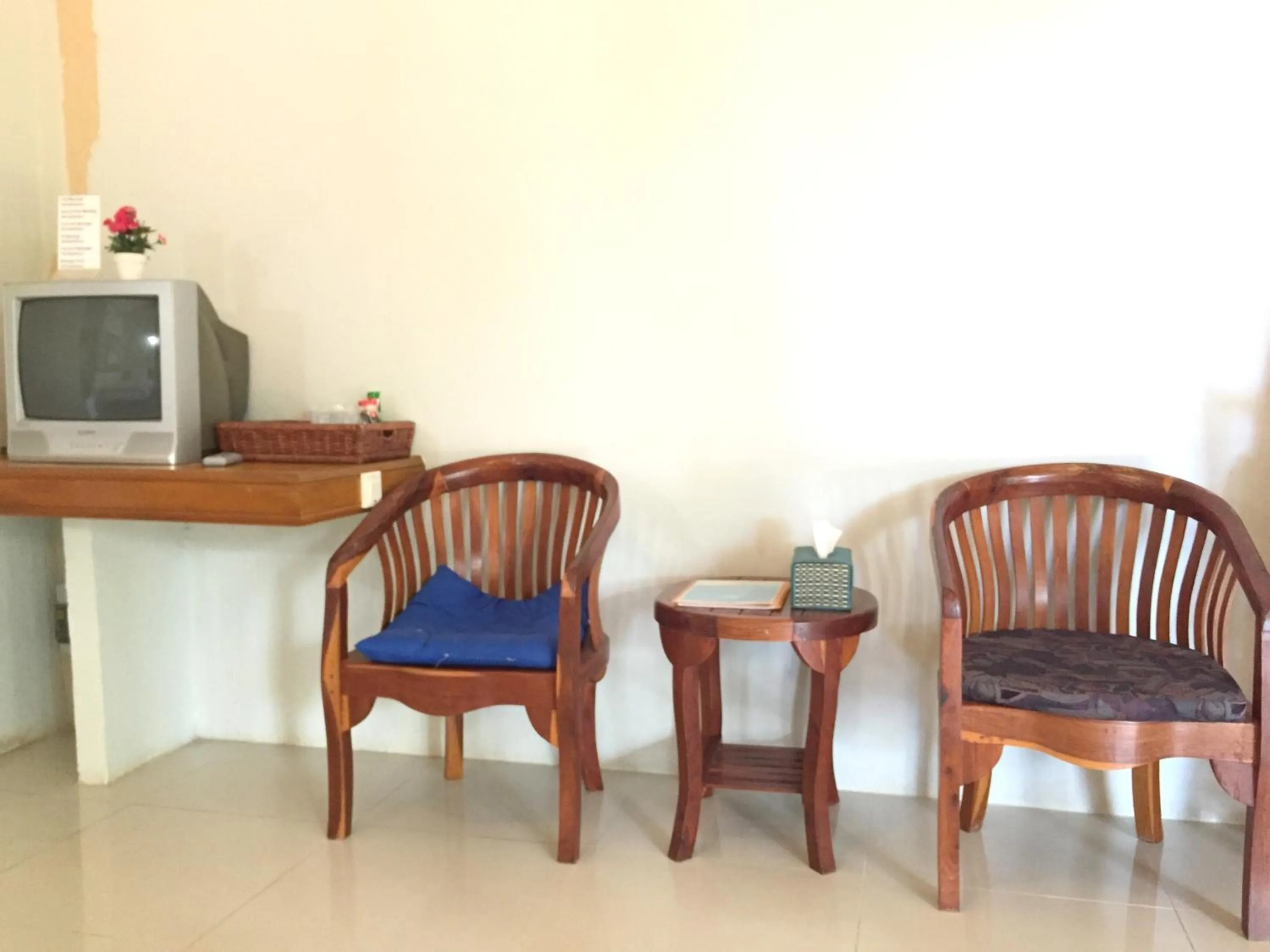 Seating area in Koh Talu Island Resort