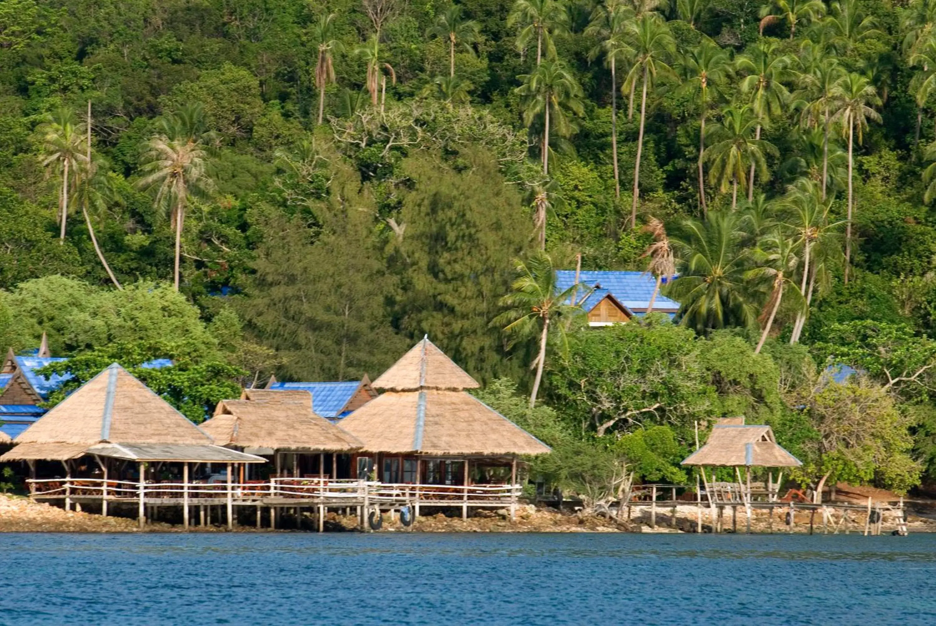Restaurant/places to eat in Koh Talu Island Resort Restaurant/places to eat in Koh Talu Island Resort