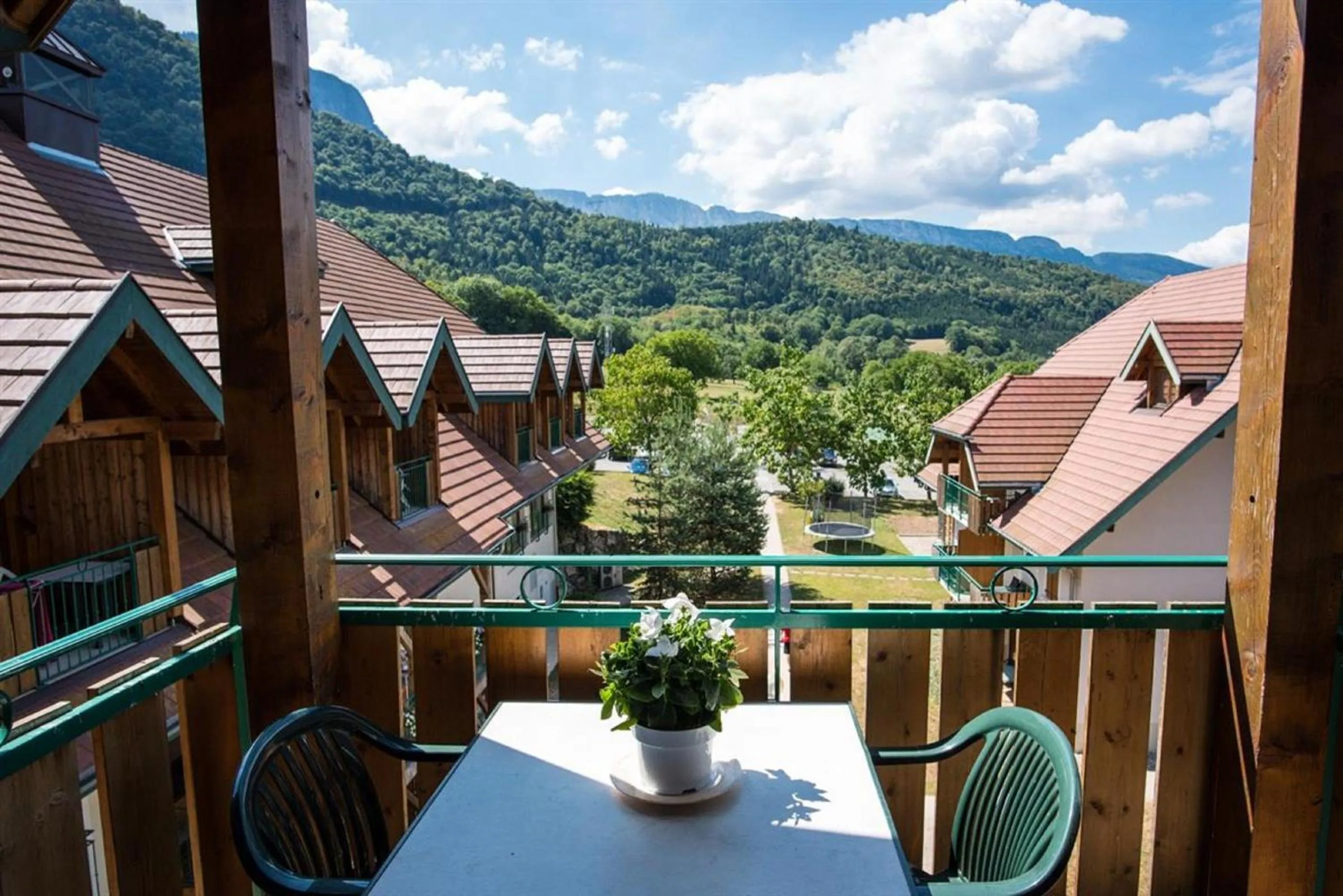 Mountain view in Résidence Vacancéole - Le Birdie