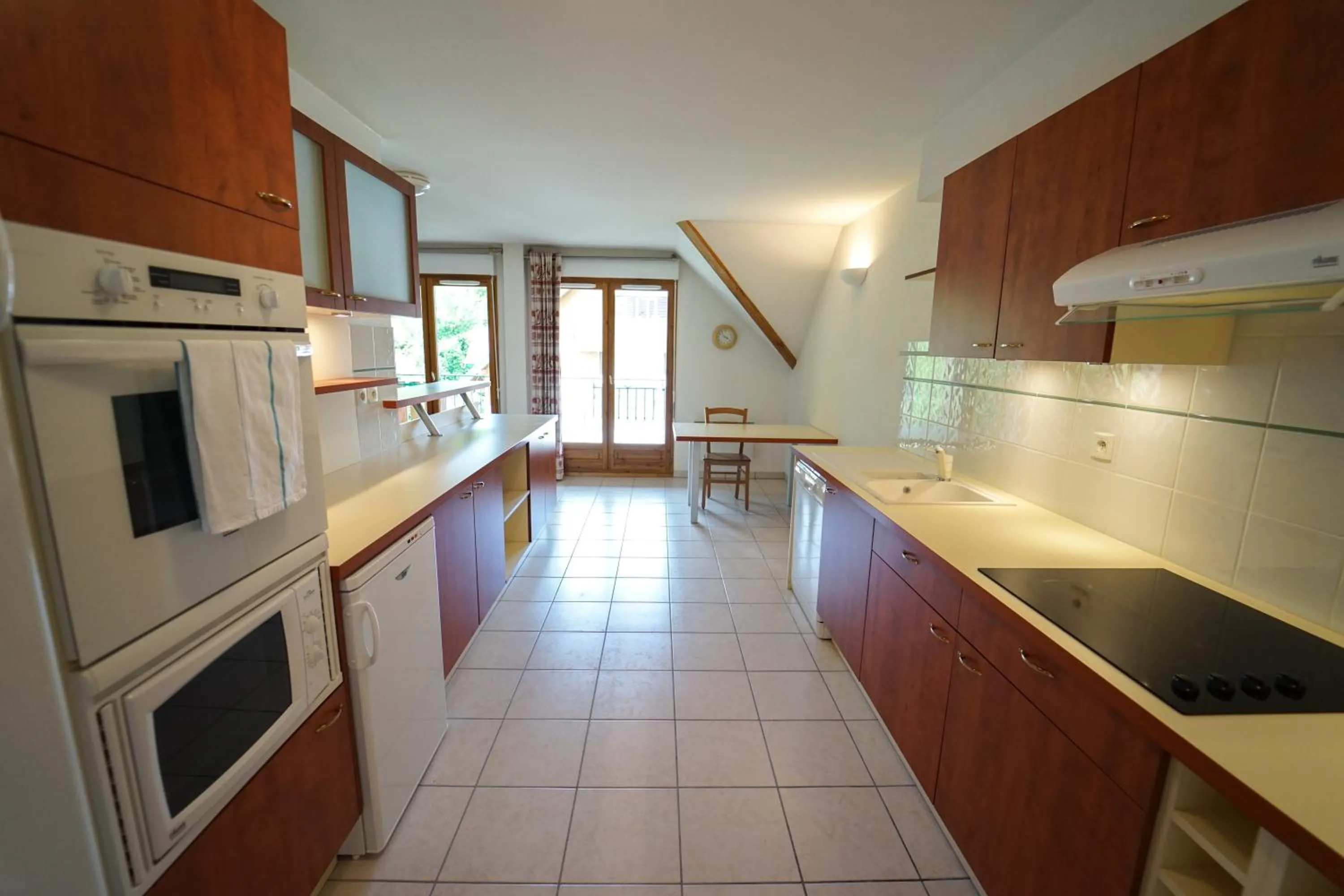 Kitchen or kitchenette in Résidence Vacancéole - Le Birdie