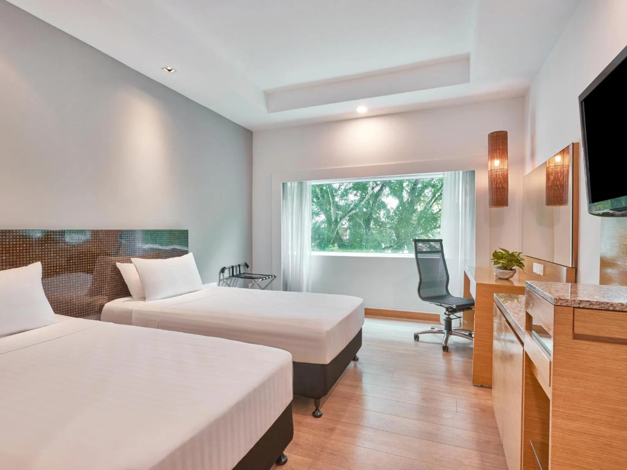 Bedroom, Bed in Village Hotel Changi by Far East Hospitality