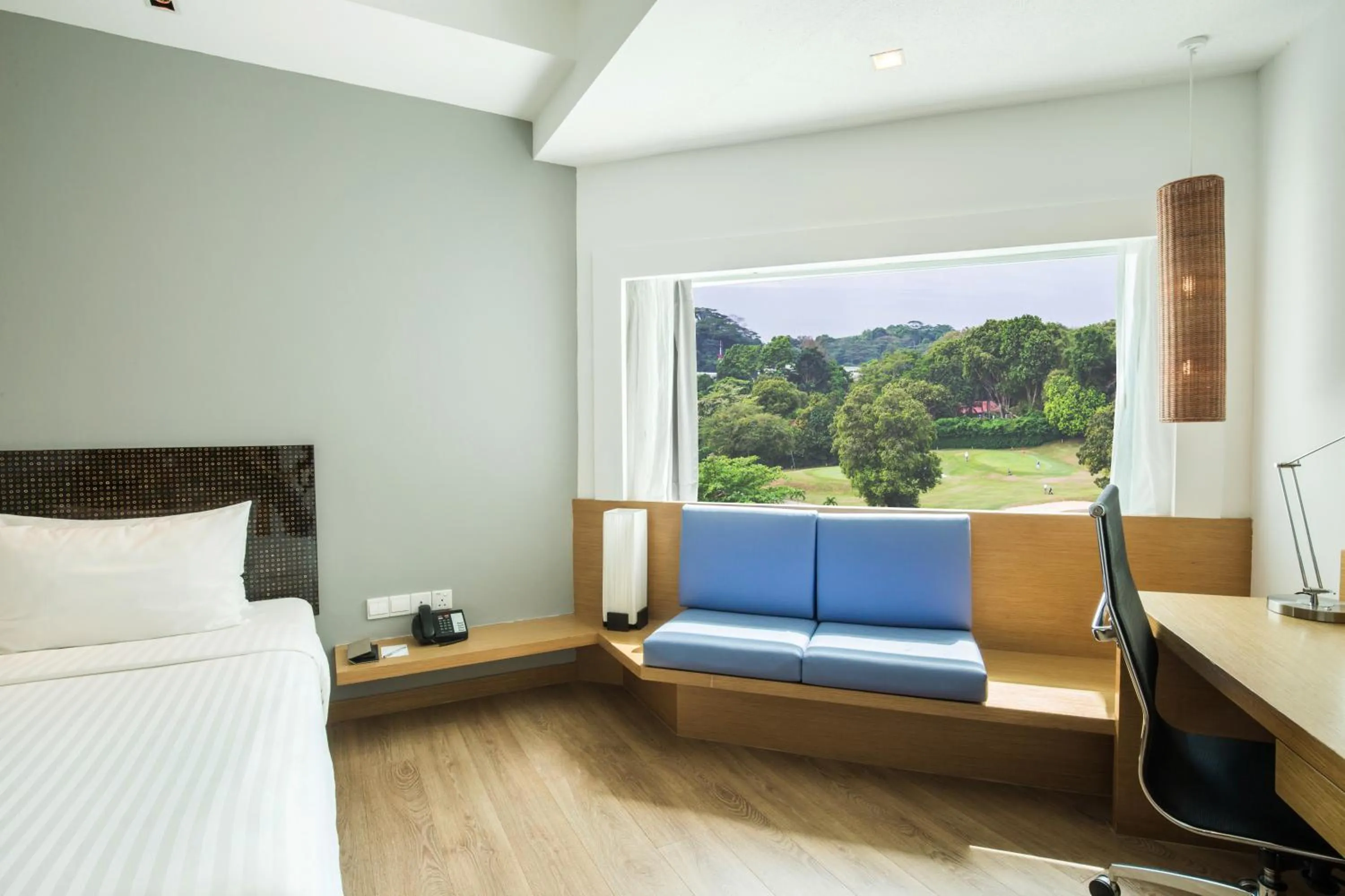 Discovery Package - Complimentary Upgrade to Deluxe Room ( Subject to availability) in Village Hotel Changi by Far East Hospitality