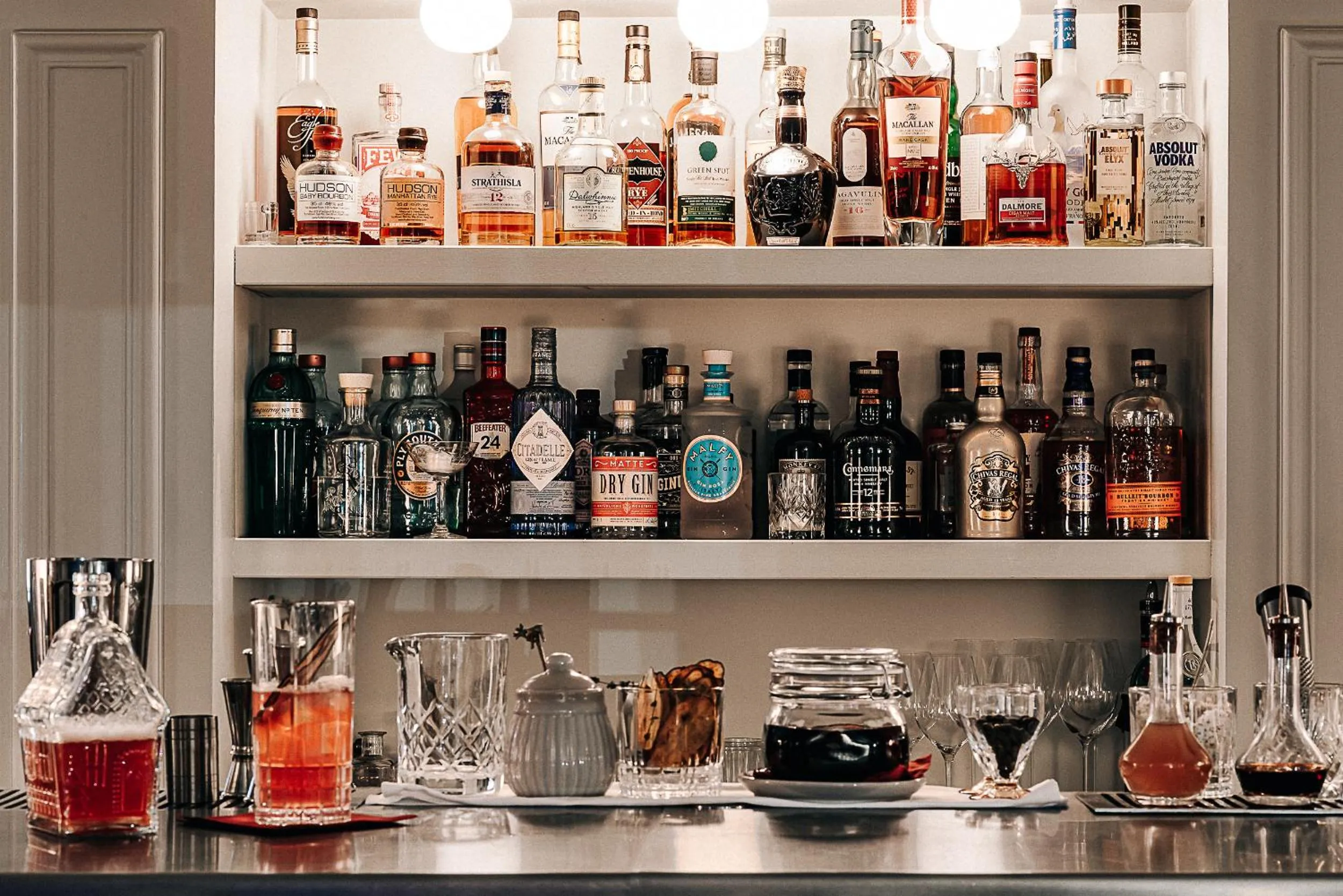 Drinks in Experimental Chalet