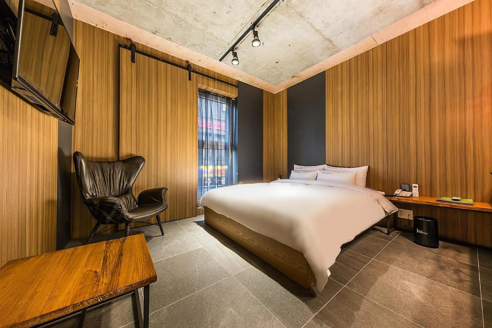 Bed in Incheon Airport Hotel Seattle