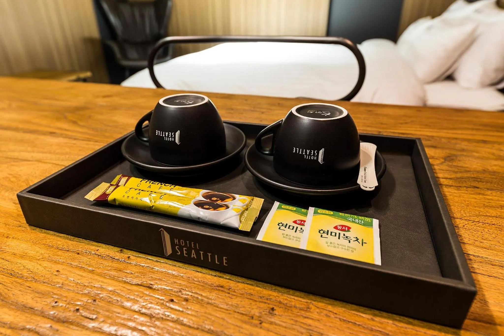 Coffee/tea facilities in Incheon Airport Hotel Seattle