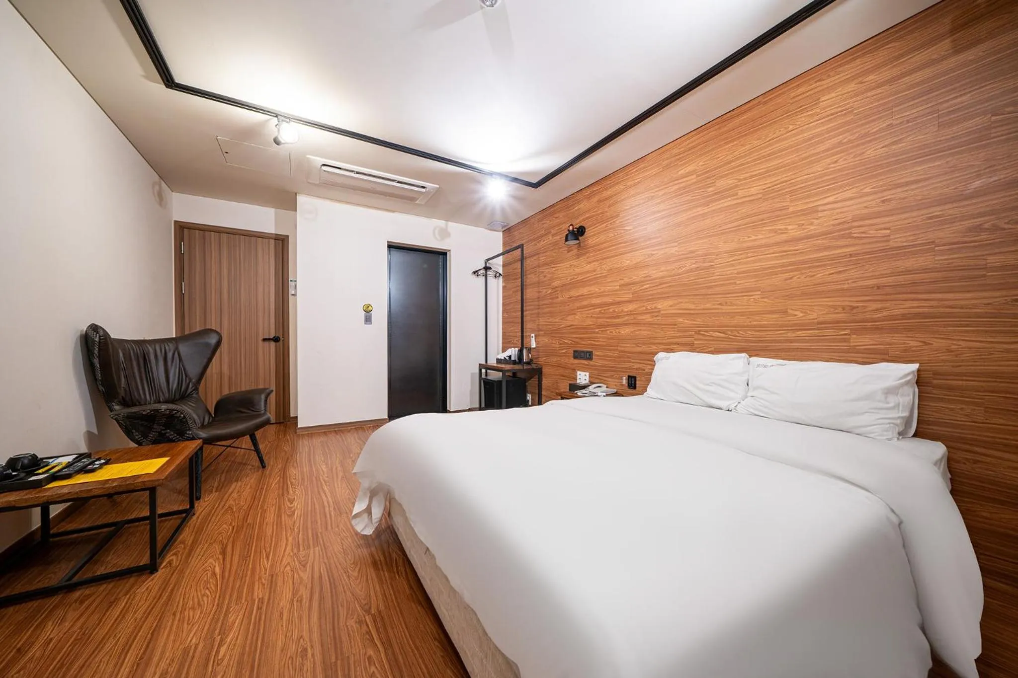 Bed in Incheon Airport Hotel Seattle