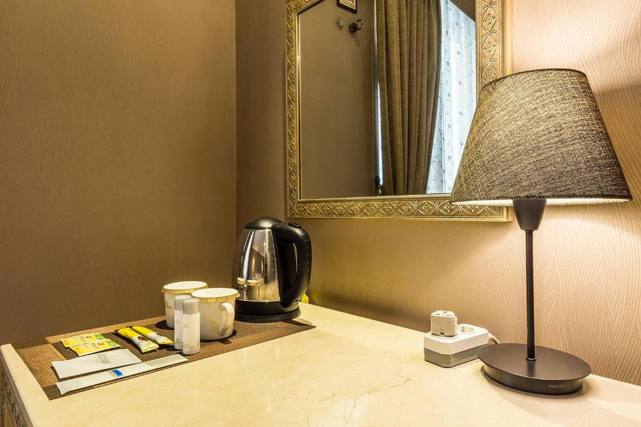 Coffee/tea facilities in Incheon Airport Hotel Seattle