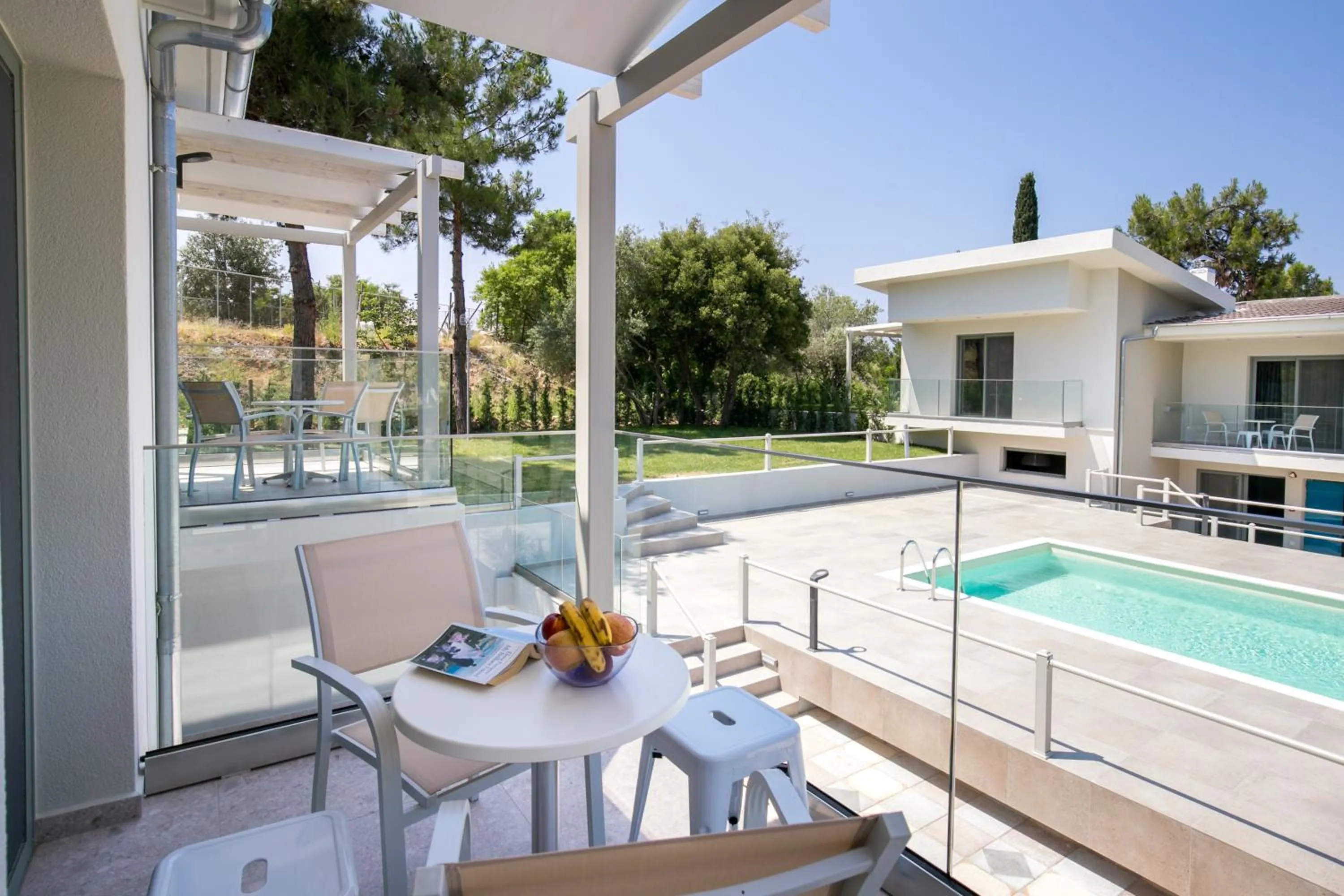 The Elegant Apartments