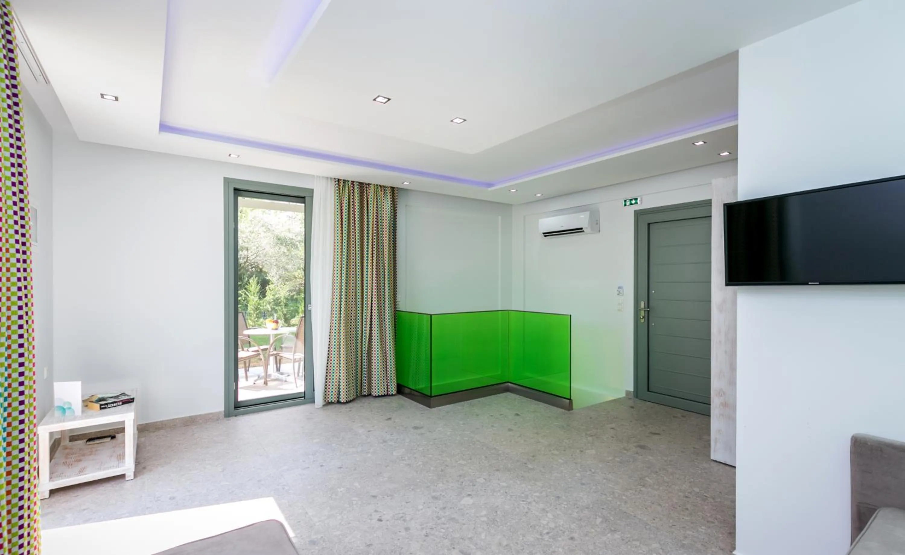 The Elegant Apartments