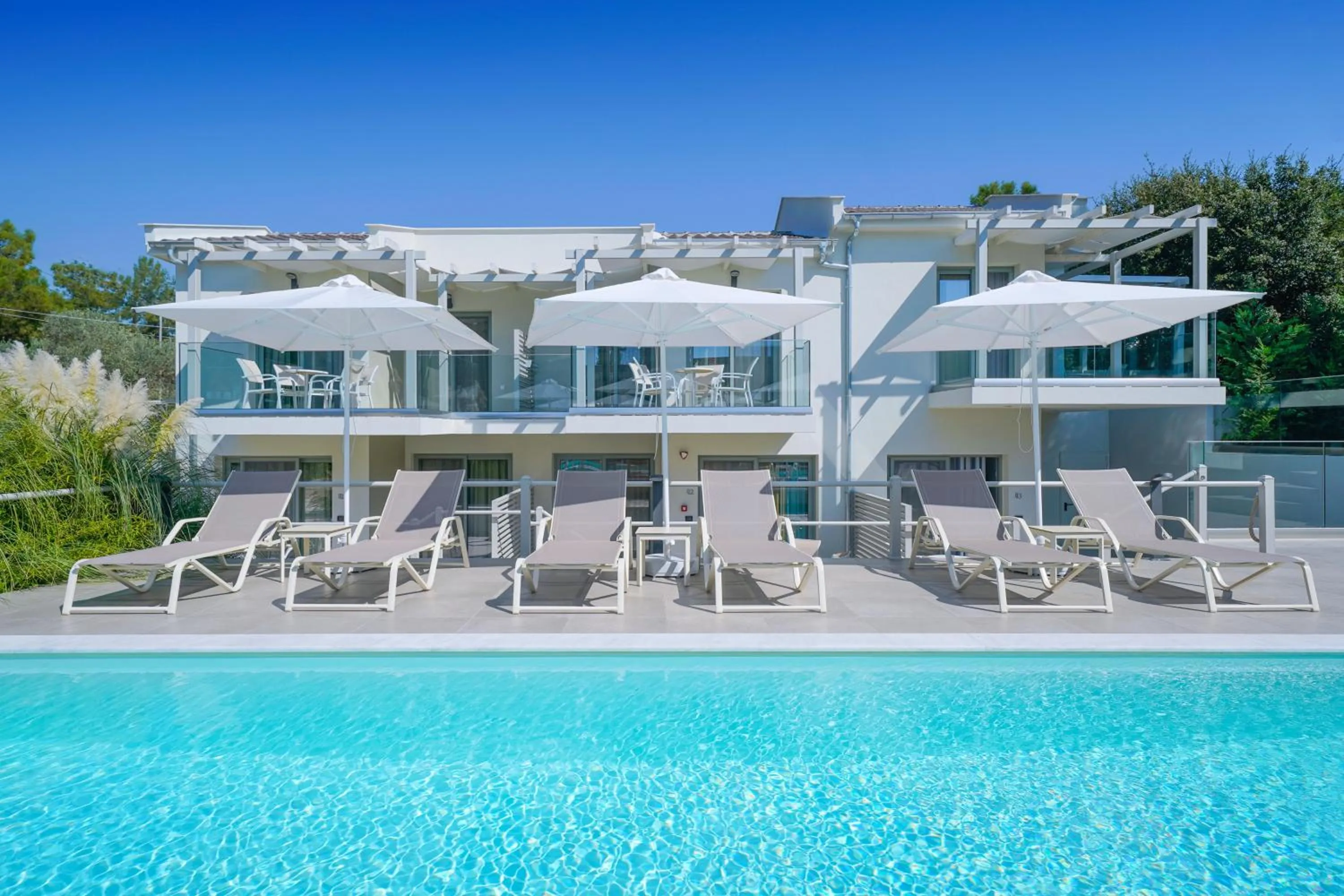 The Elegant Apartments