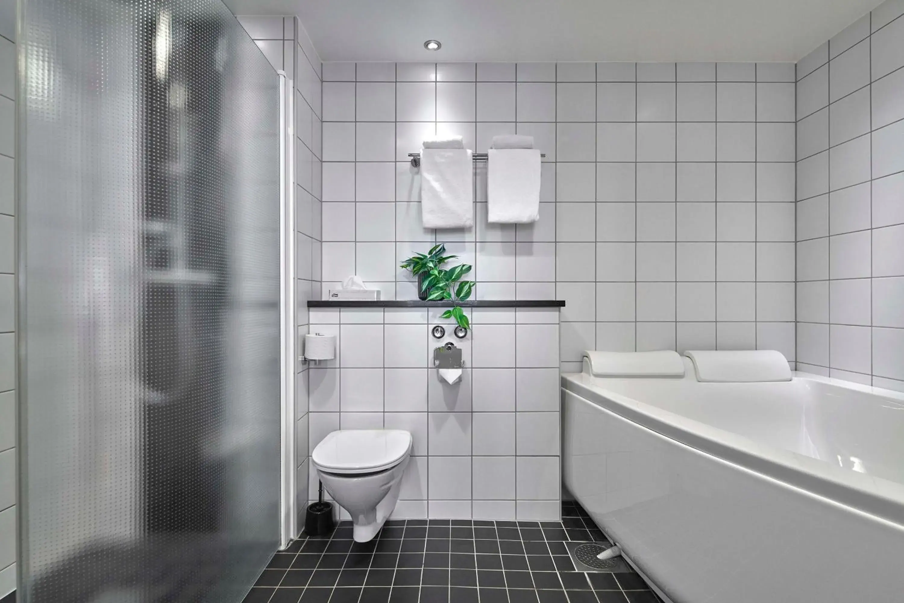 Bathroom in Scandic Plaza Umeå Bathroom in Scandic Plaza Umeå