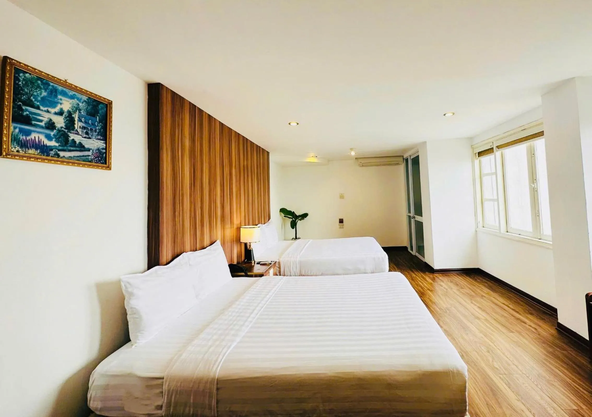 Bed in Cosiana Hue Hotel