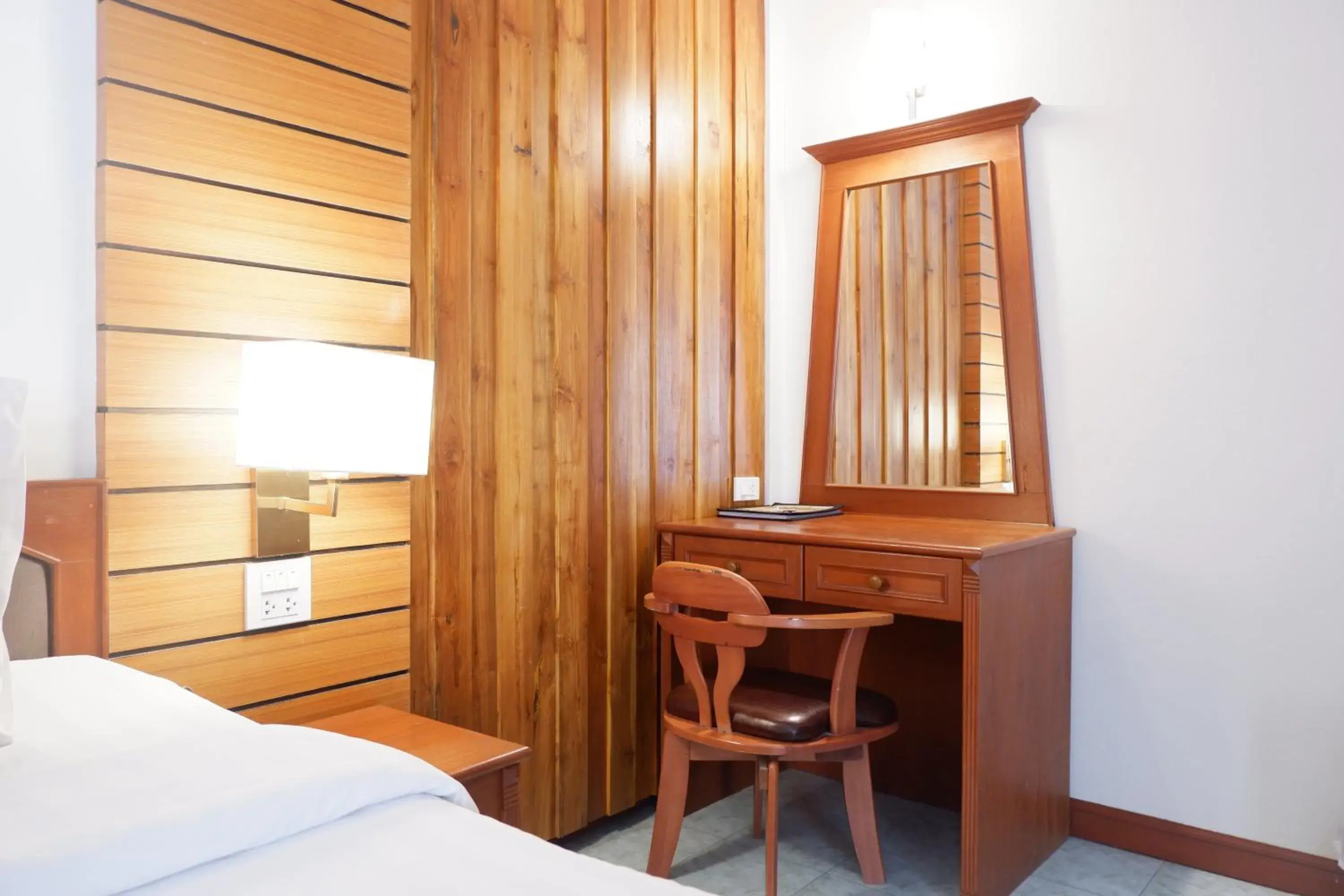 Bed in Phi Phi Villa Resort Bed in Phi Phi Villa Resort