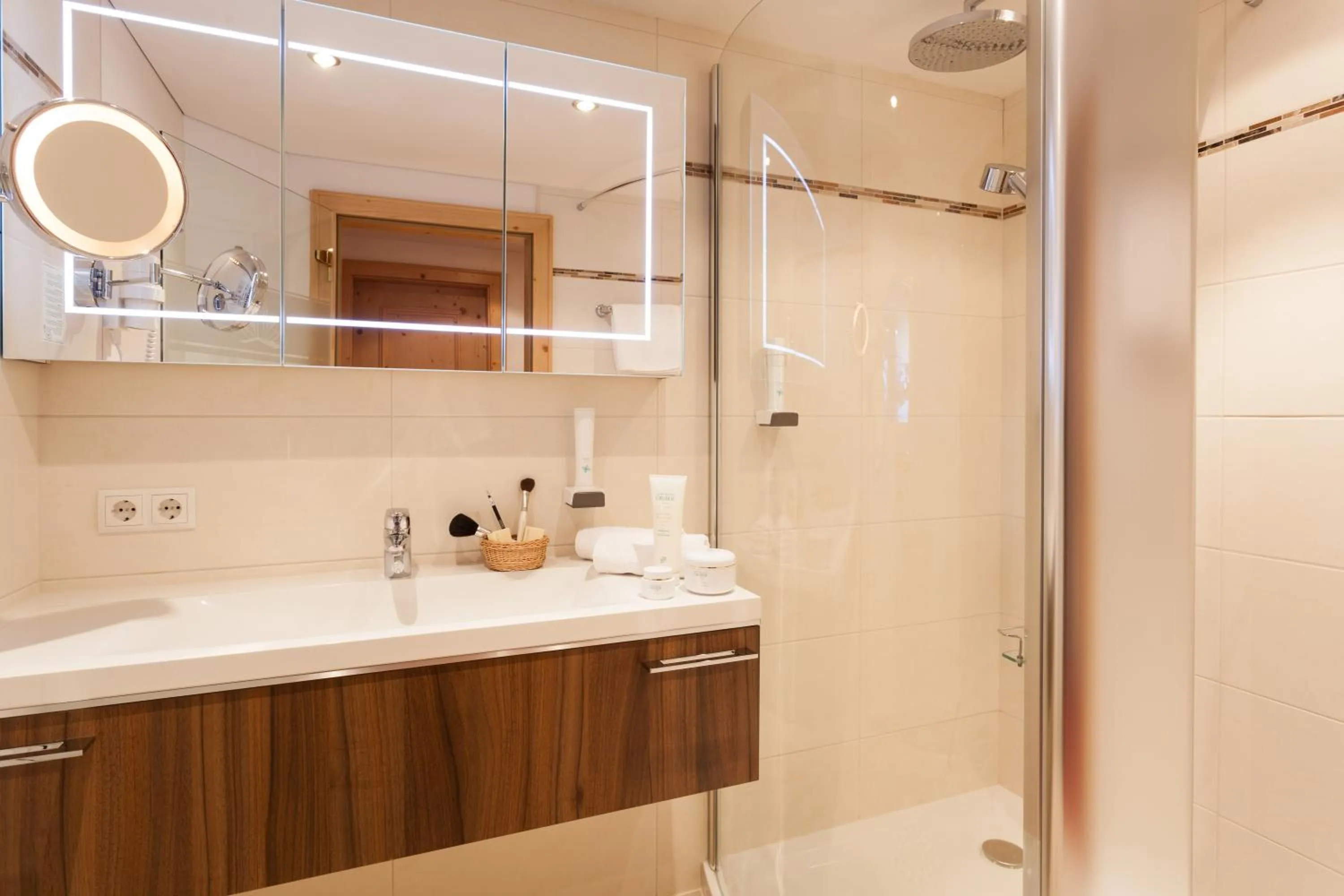 Bathroom in Hotel Bergkristall