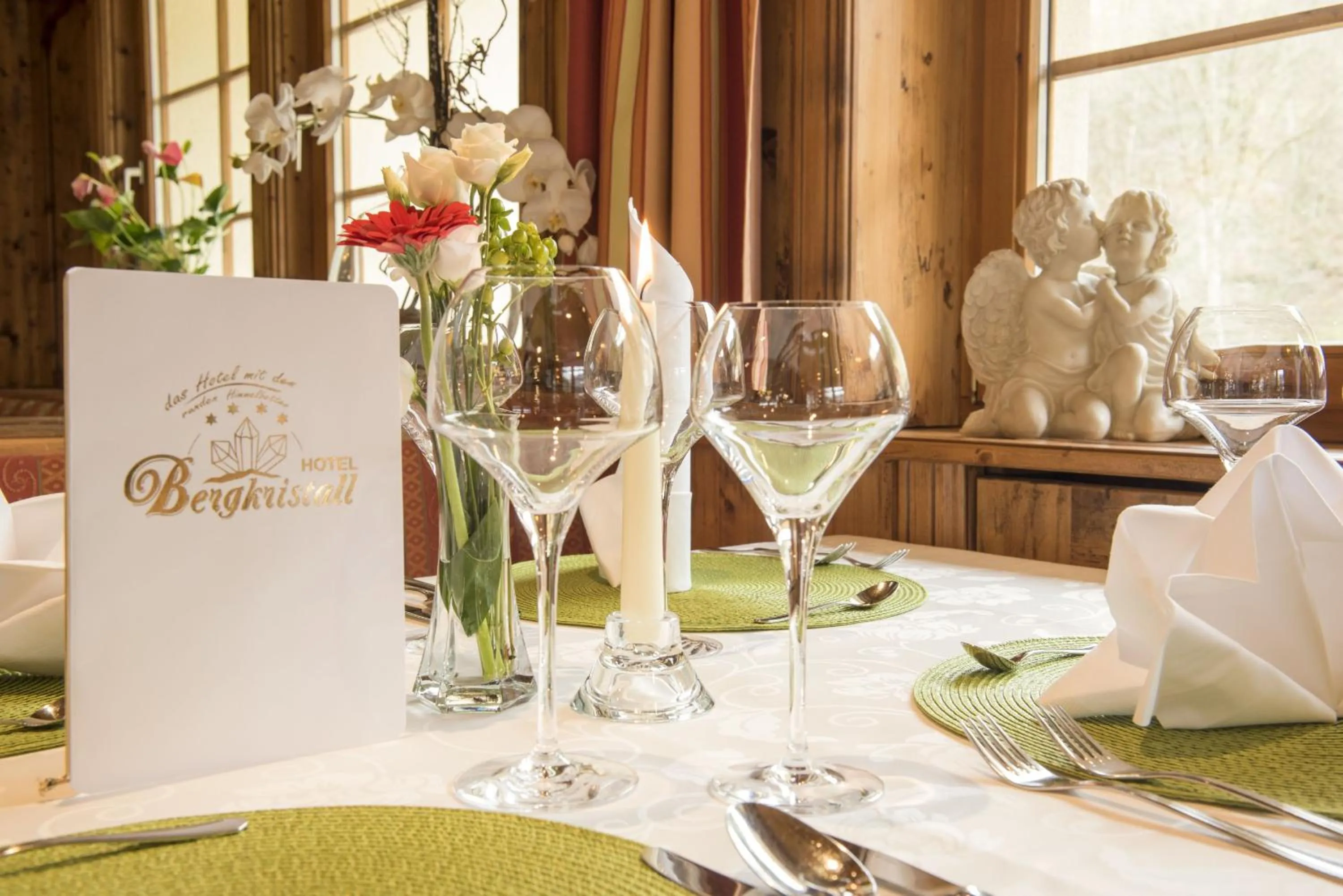 Restaurant/places to eat in Hotel Bergkristall