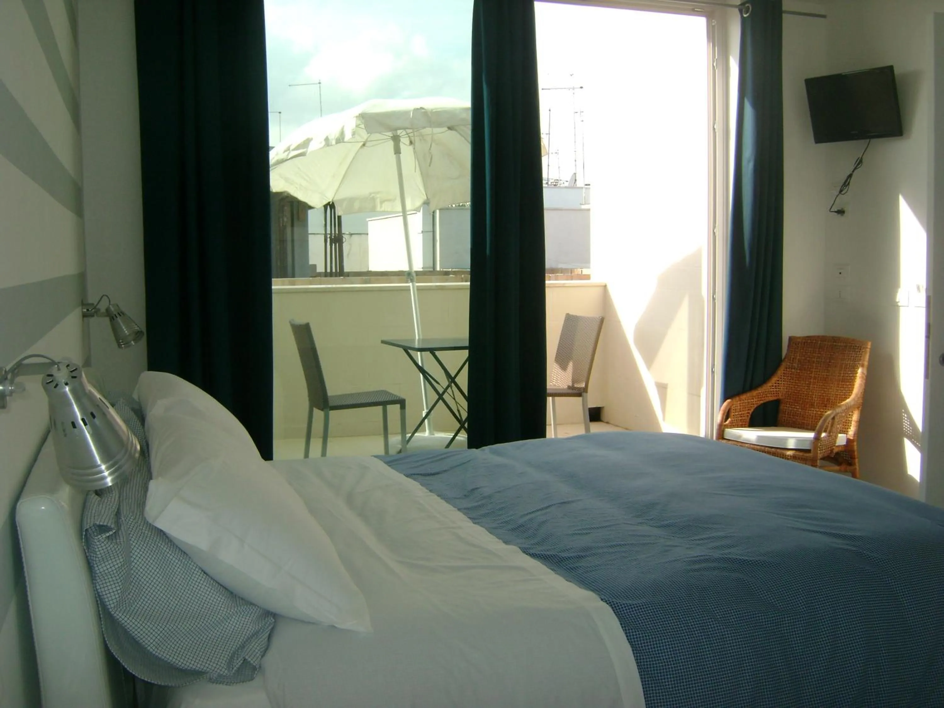 Bed in Malù Bed&Breakfast