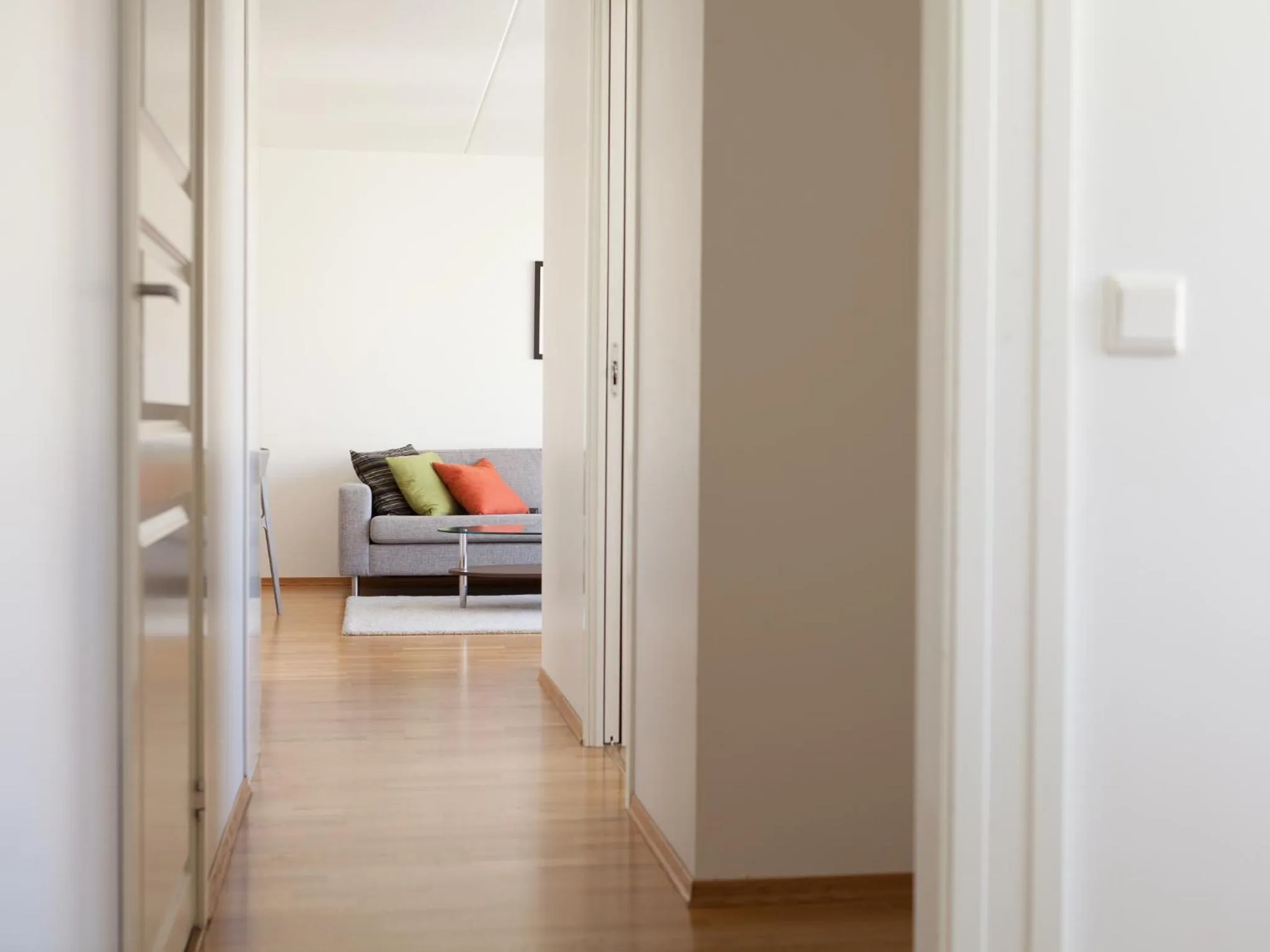 Living room, Bed in BJØRVIKA APARTMENTS, Teaterplassen, Oslo city center