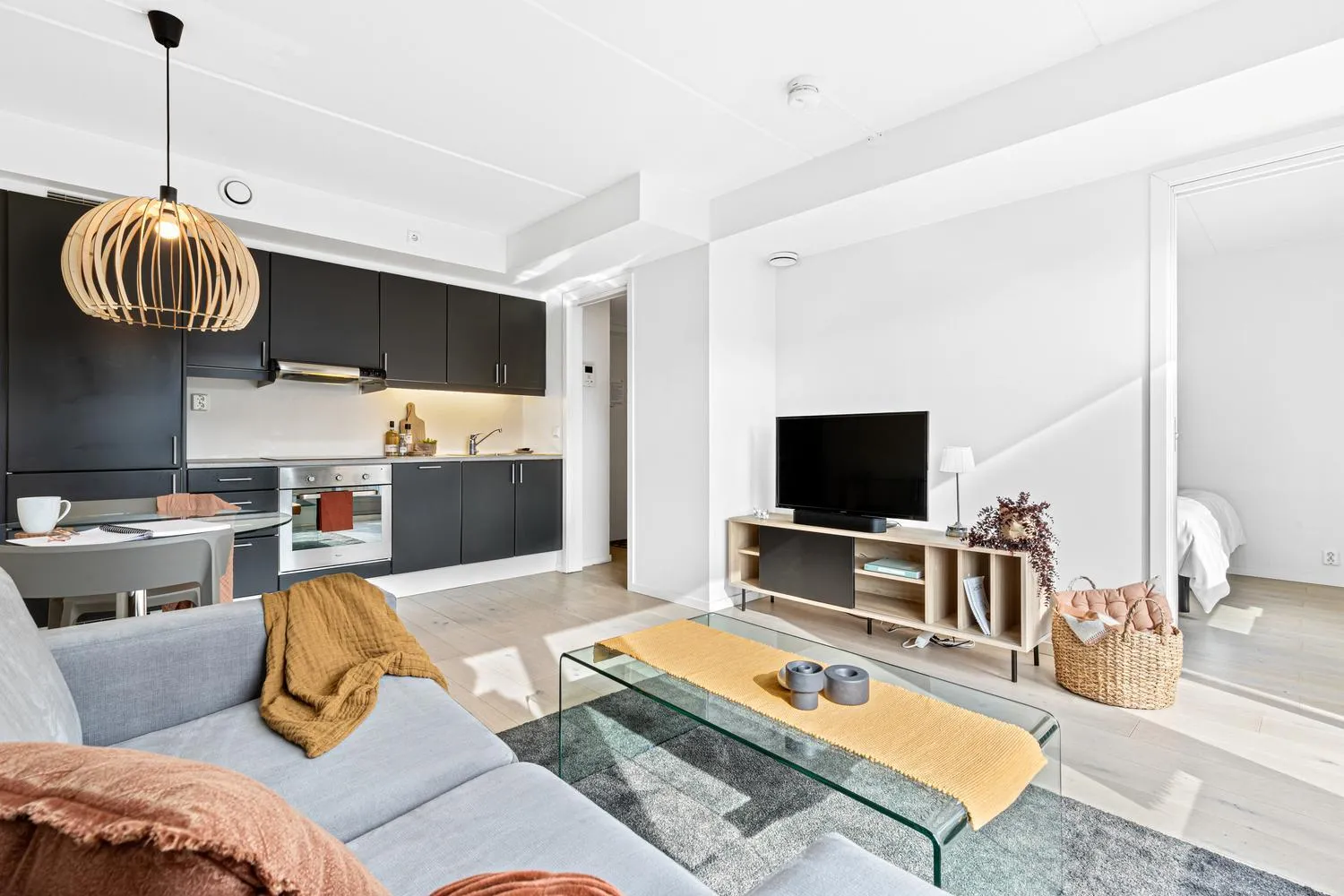 Living room in BJØRVIKA APARTMENTS, Teaterplassen, Oslo city center