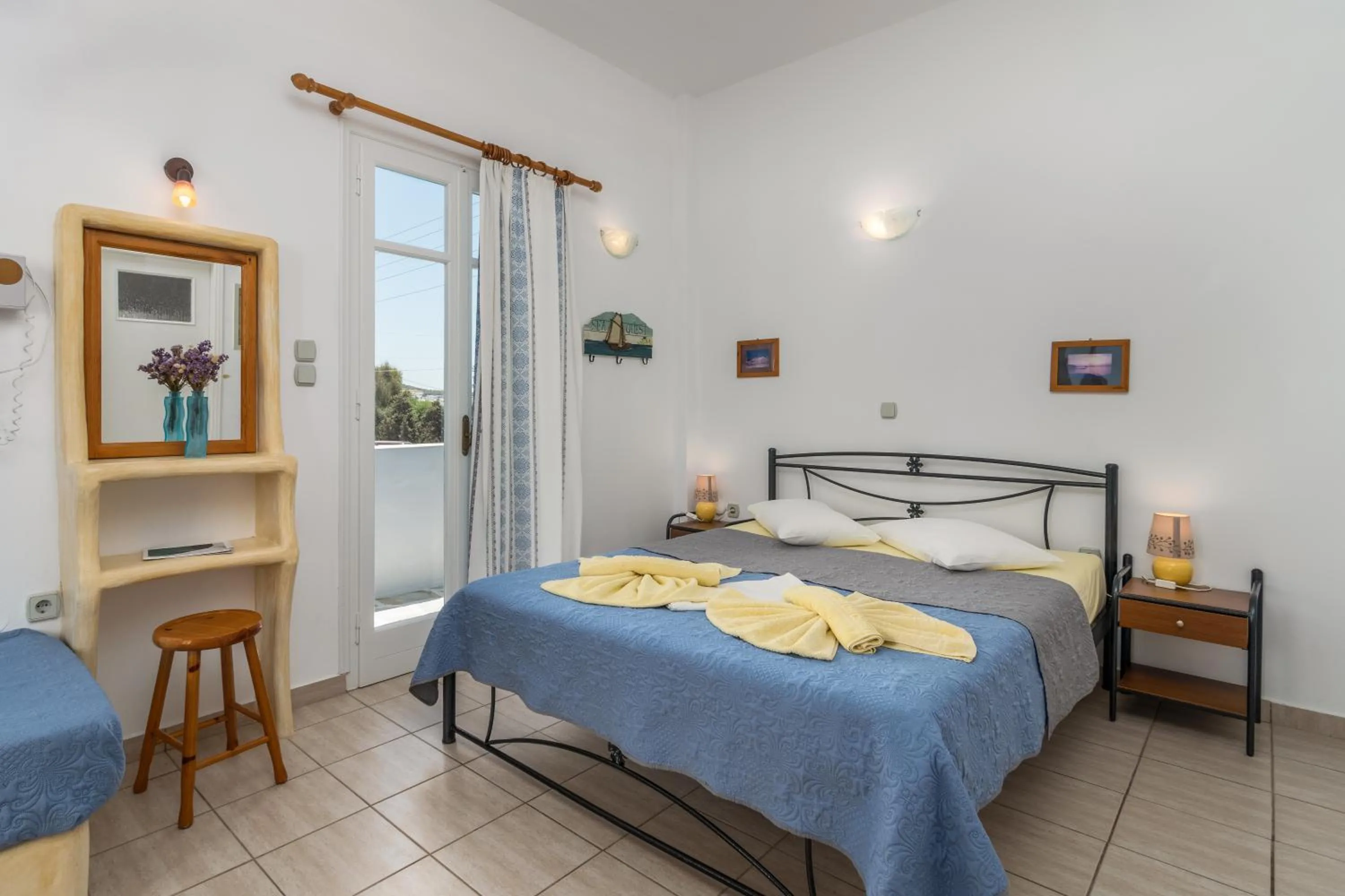 Apollon Rooms