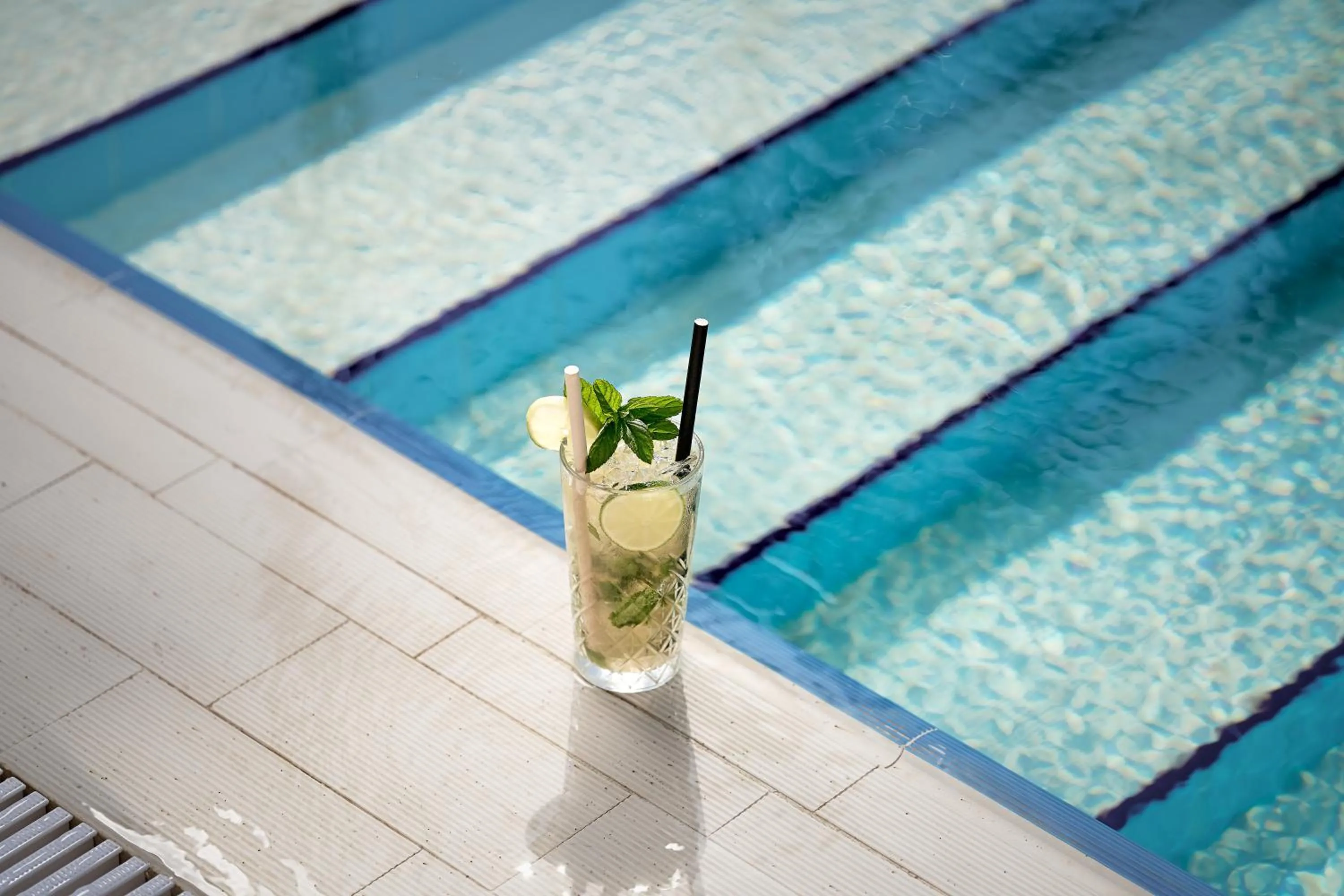 Elysee Beach Hotel