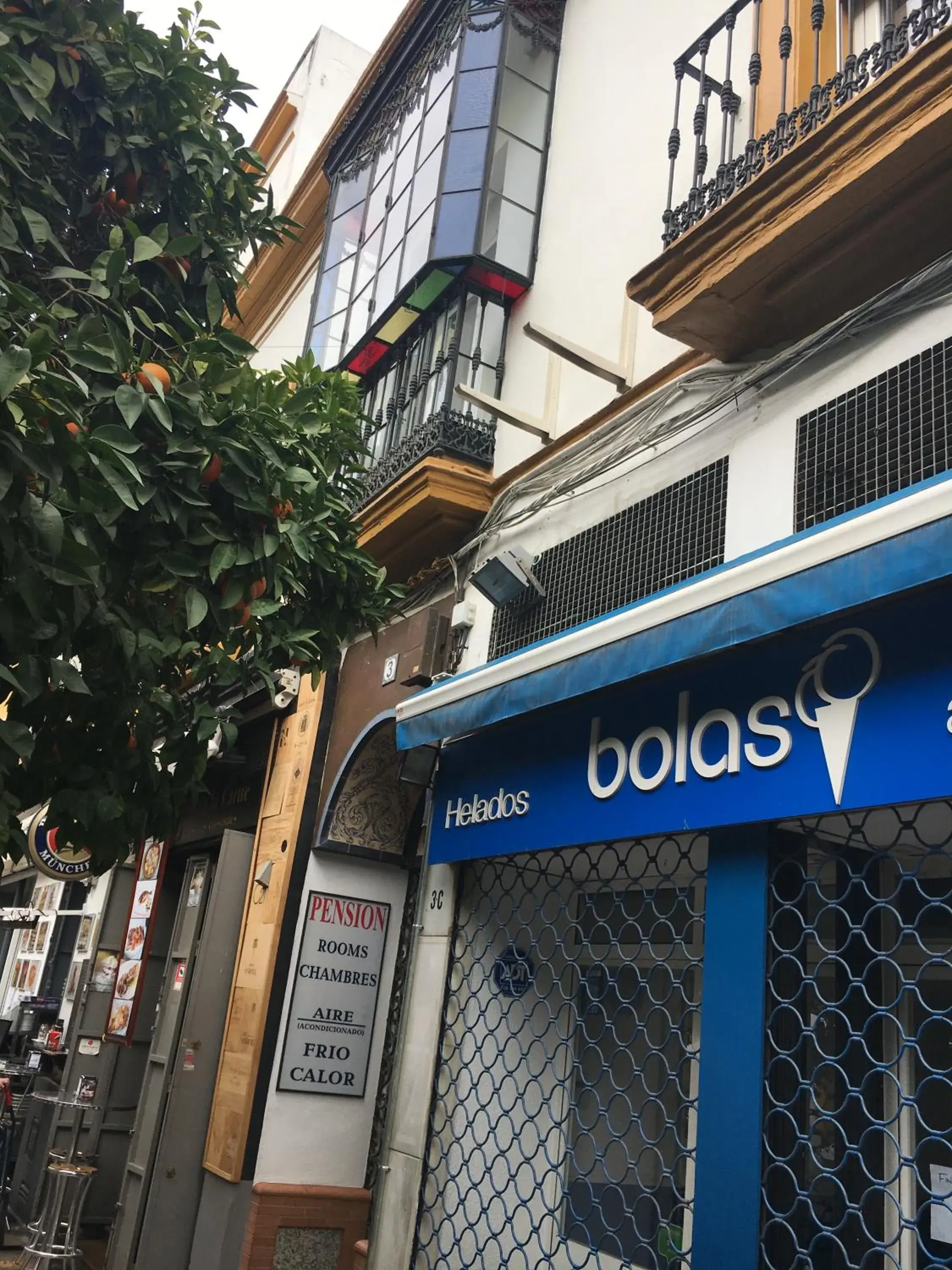 Property building in Pensión Dulces Sueños Property building in Pensión Dulces Sueños