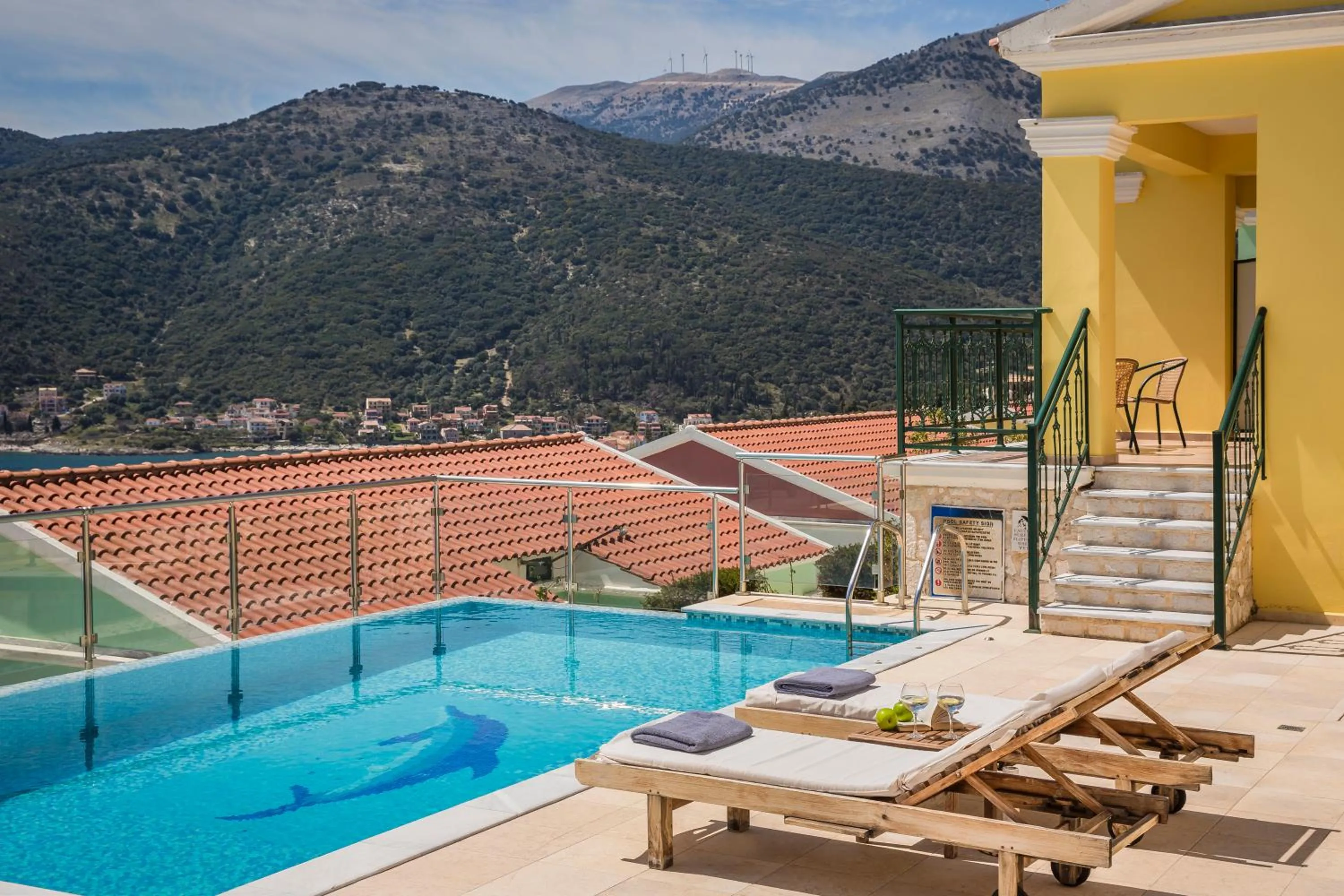 Day in Kefalonia Bay Palace