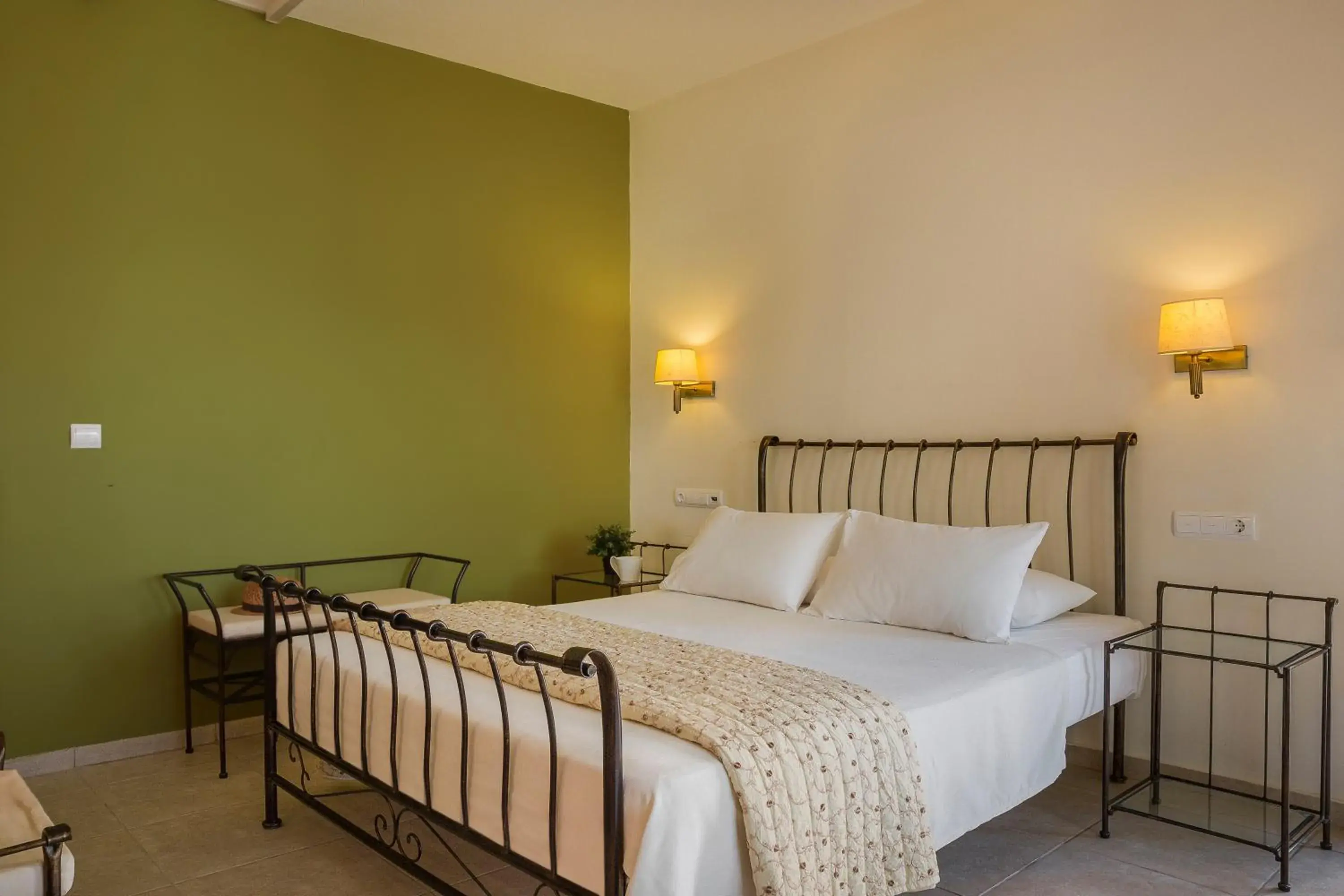 Bed in Kefalonia Bay Palace Bed in Kefalonia Bay Palace