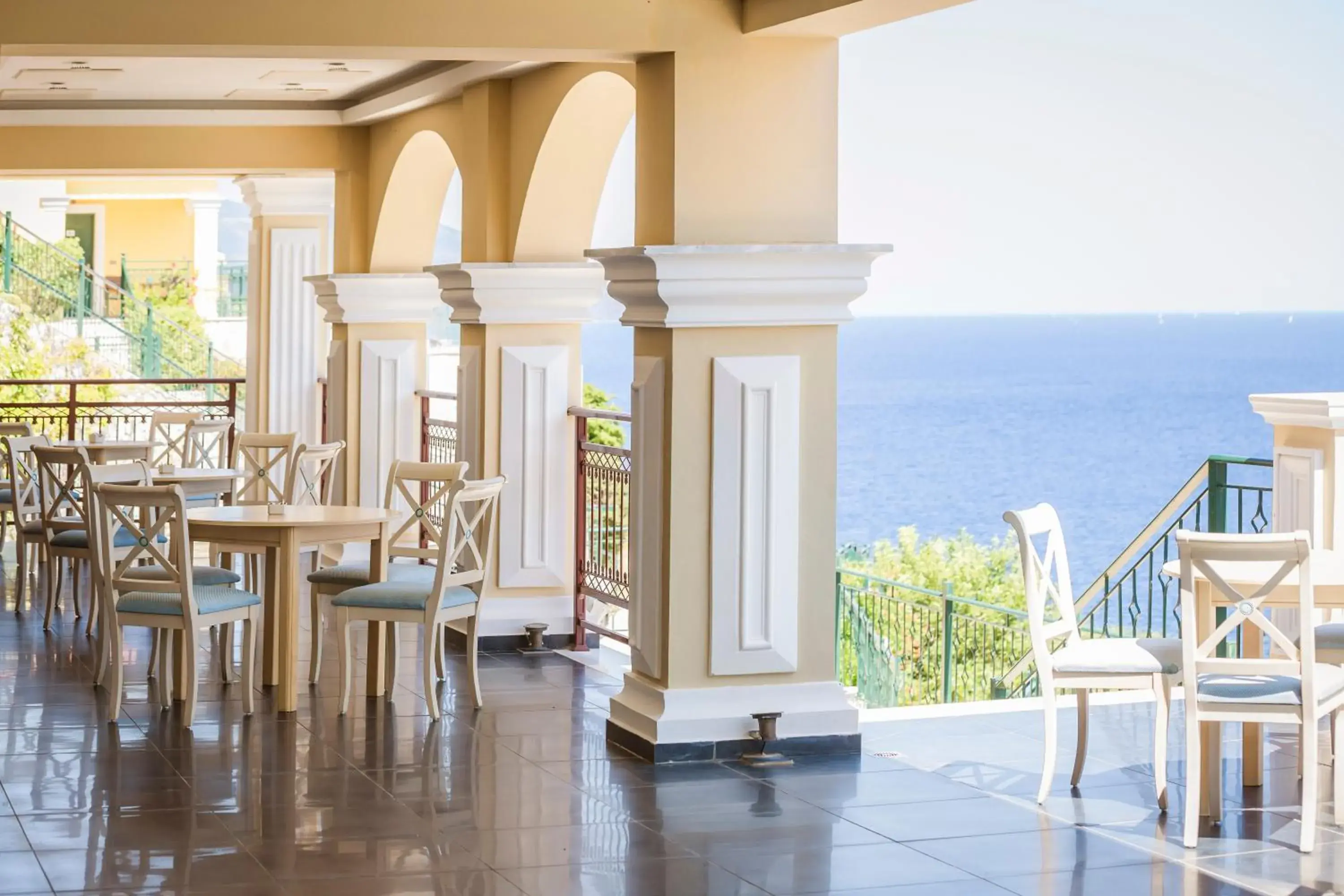 Restaurant/places to eat in Kefalonia Bay Palace Restaurant/places to eat in Kefalonia Bay Palace