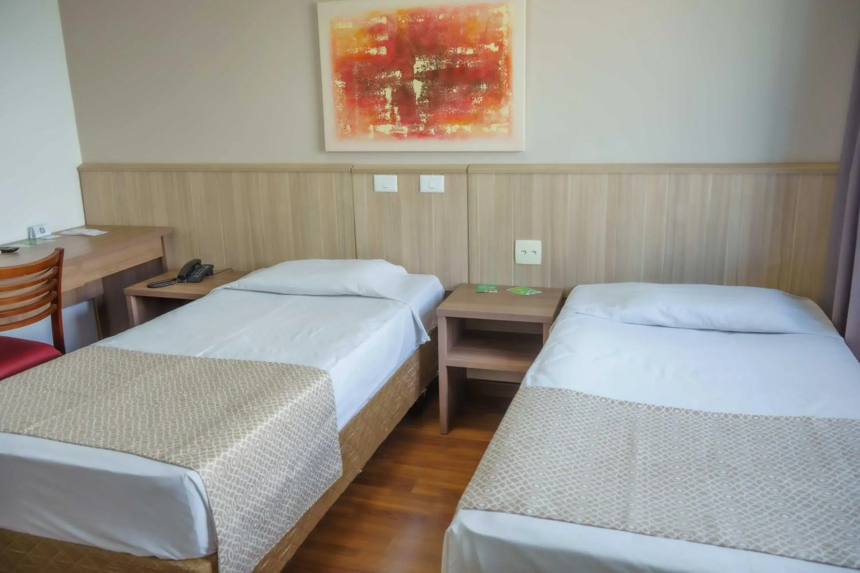 Standard Twin Room in Hotel Nacional Inn Porto Alegre - Próximo ao Complexo Hospitalar Santa Casa e UFRGS Standard Twin Room in Hotel Nacional Inn Porto Alegre - Próximo ao Complexo Hospitalar Santa Casa e UFRGS