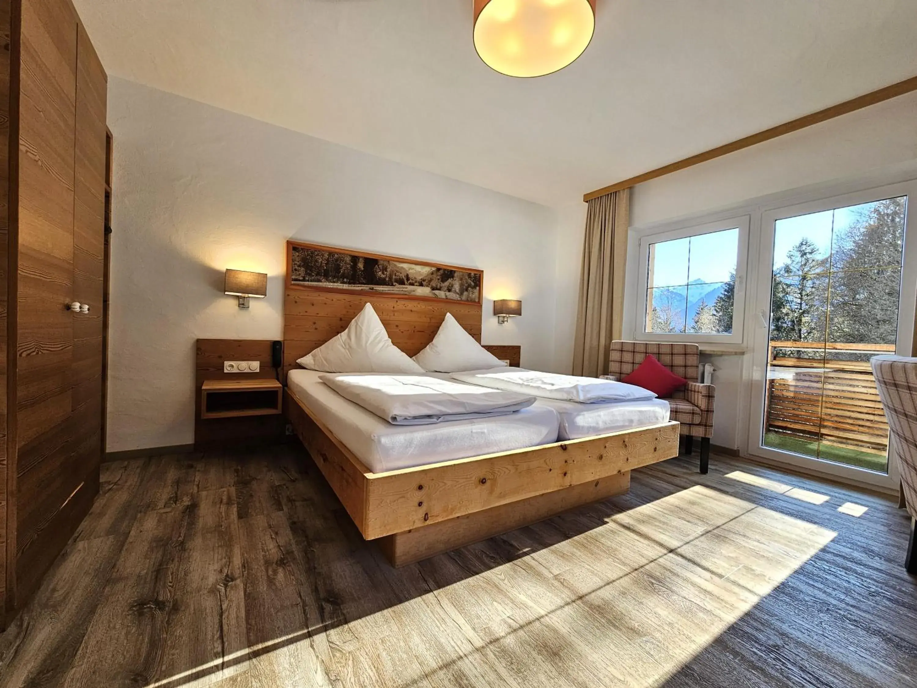 Double Room with Mountain View in Naturhotel Café Waldesruhe Double Room with Mountain View in Naturhotel Café Waldesruhe