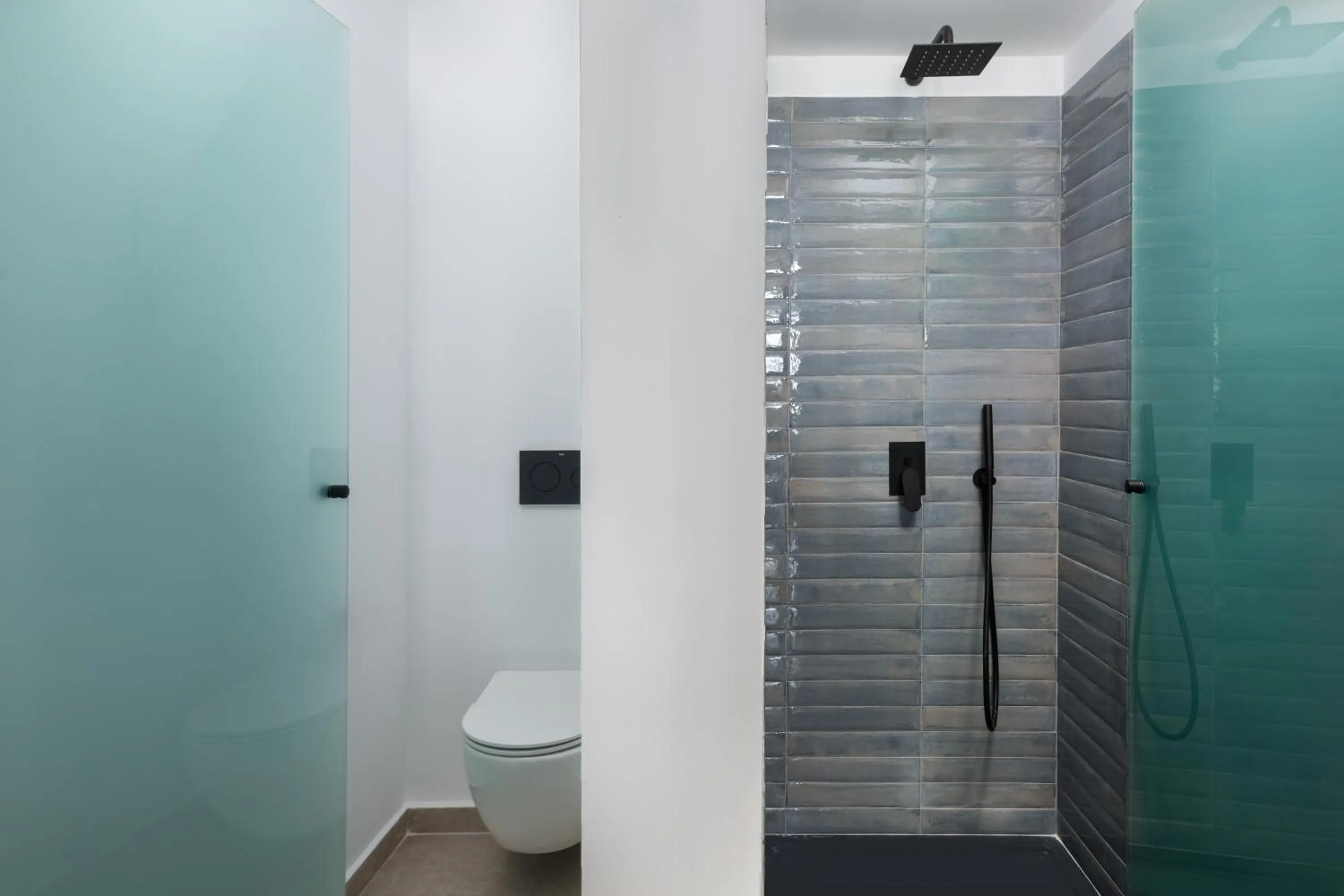 Shower in Paralos Rodos Lifestyle