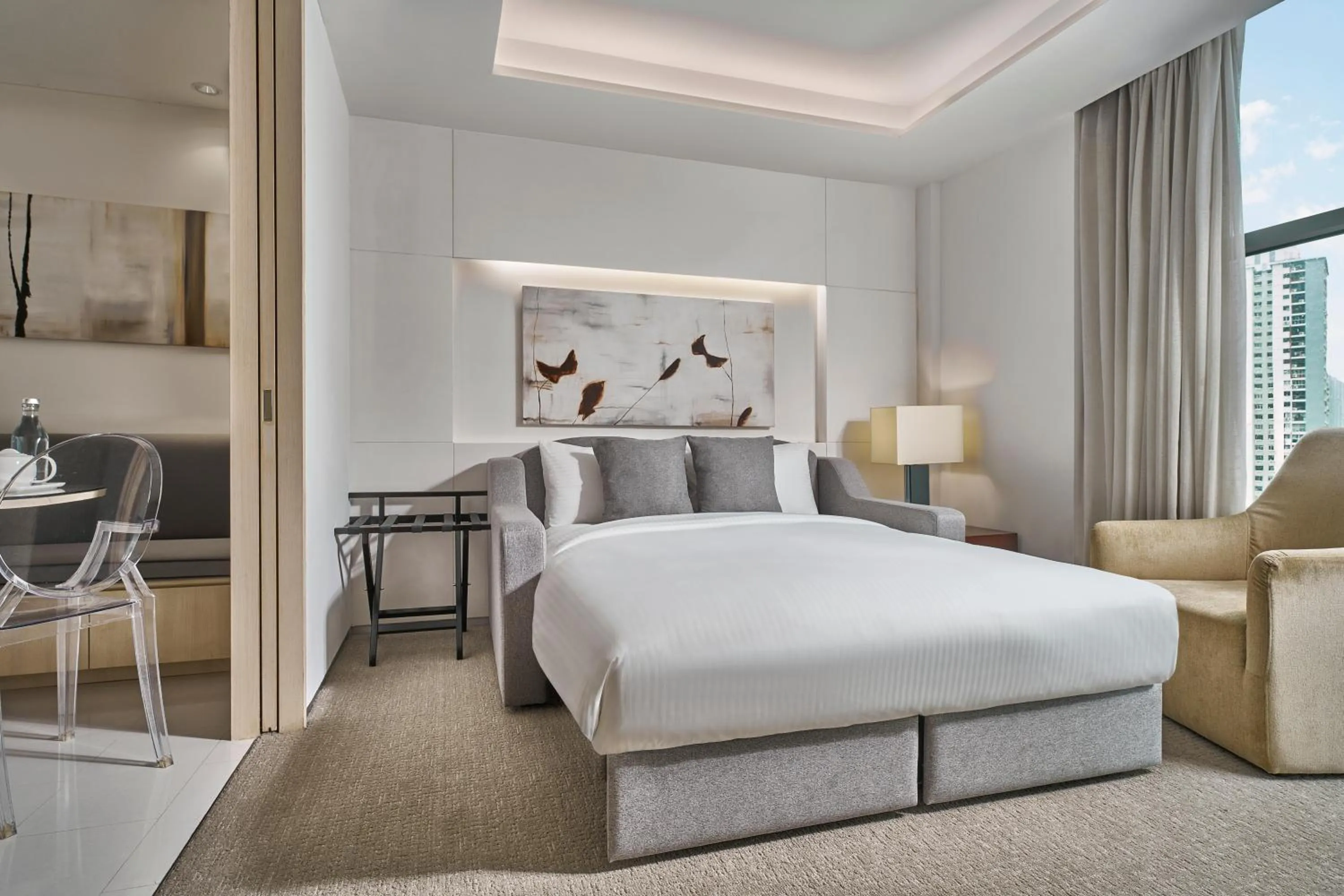 Bed in Grand Copthorne Waterfront Hotel Singapore