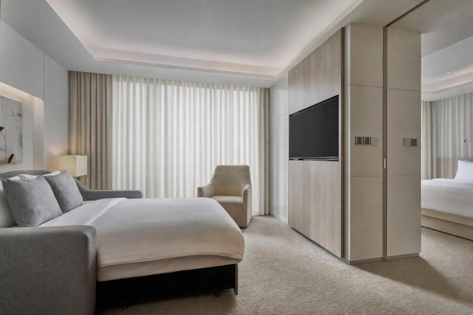 Bedroom, Bed in Grand Copthorne Waterfront Hotel Singapore