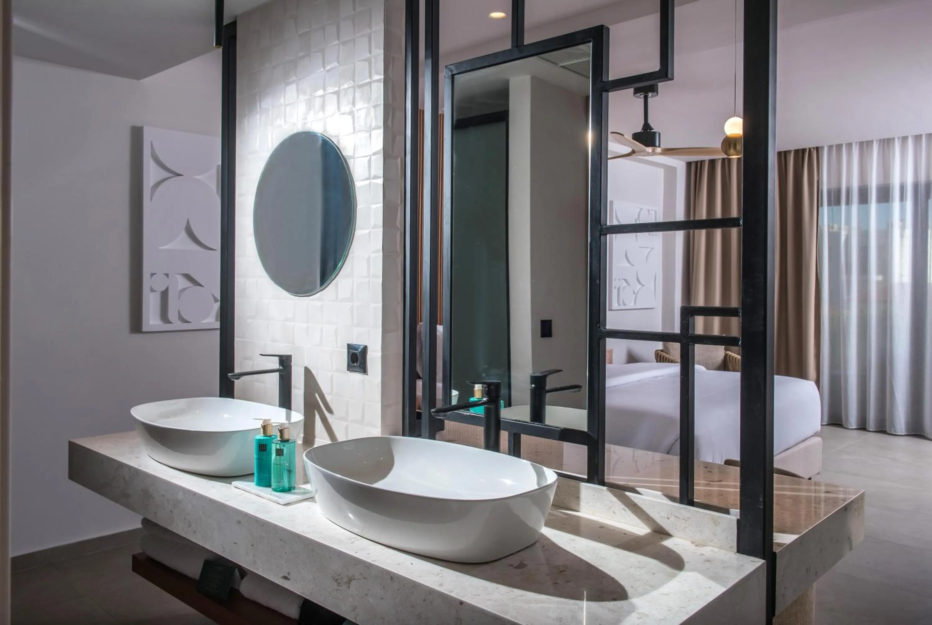 Bathroom in Noble Hotel & Suites - Adults Only