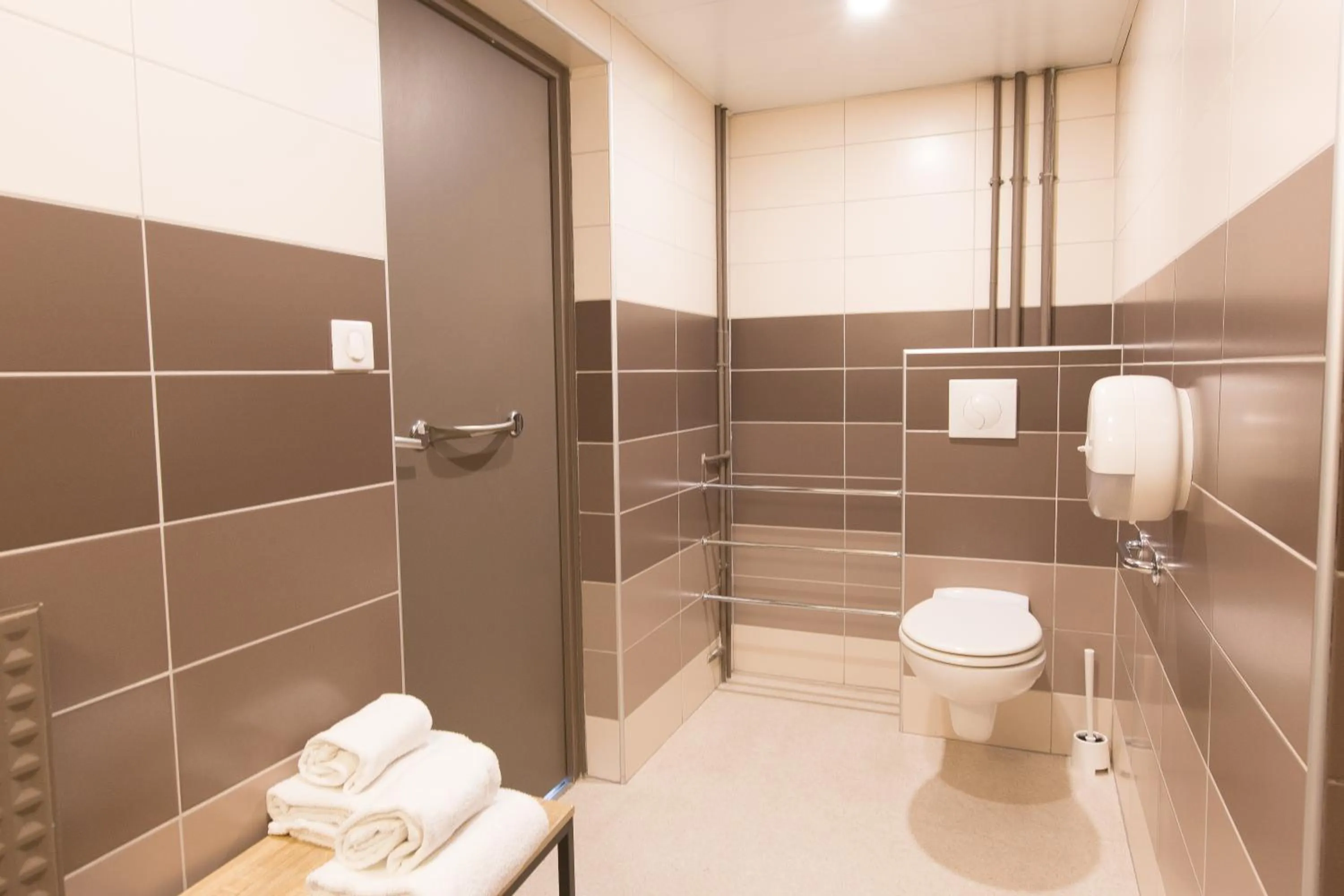 Bathroom in Hotel Gascogne