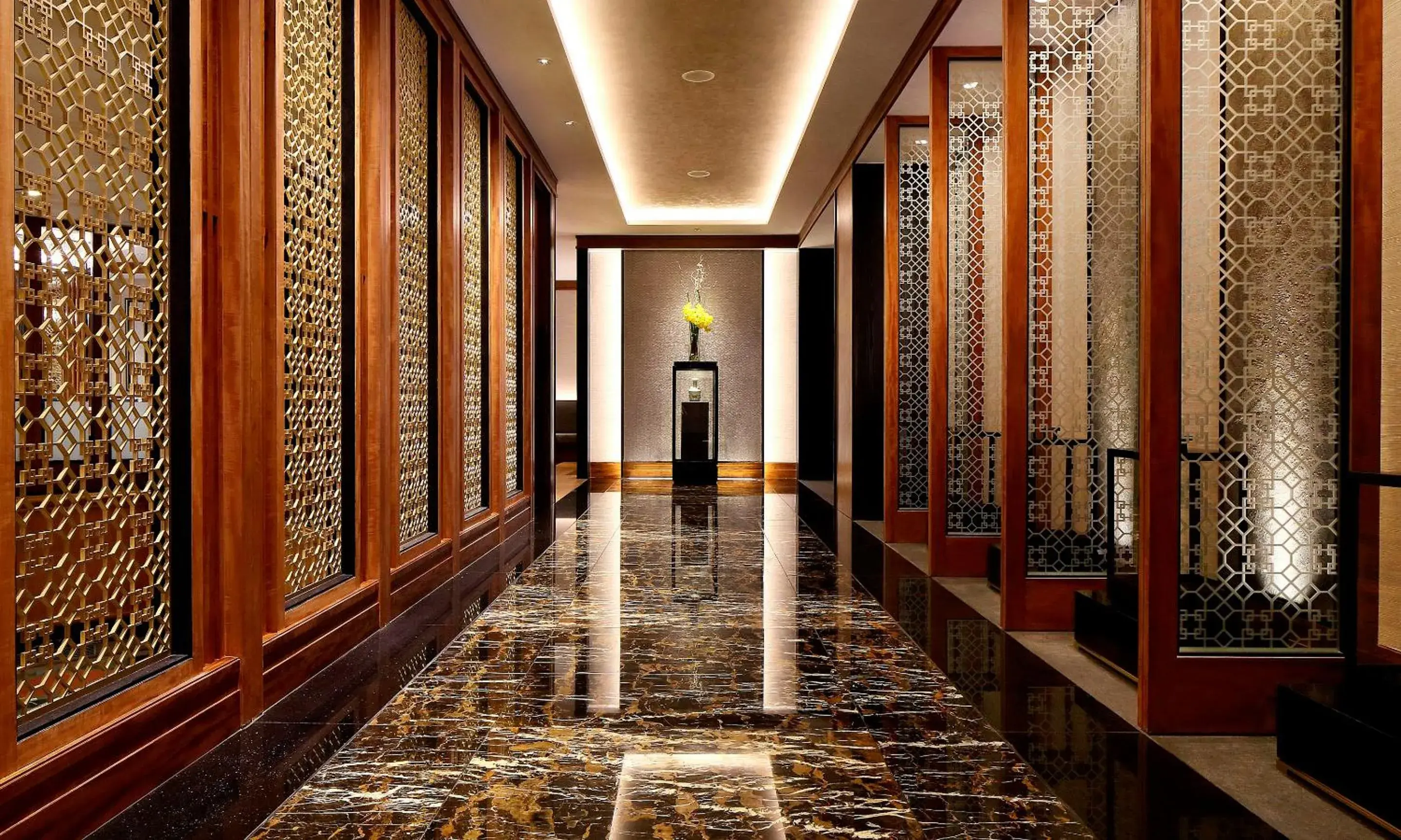 Restaurant/places to eat in Orchard Hotel Singapore Restaurant/places to eat in Orchard Hotel Singapore