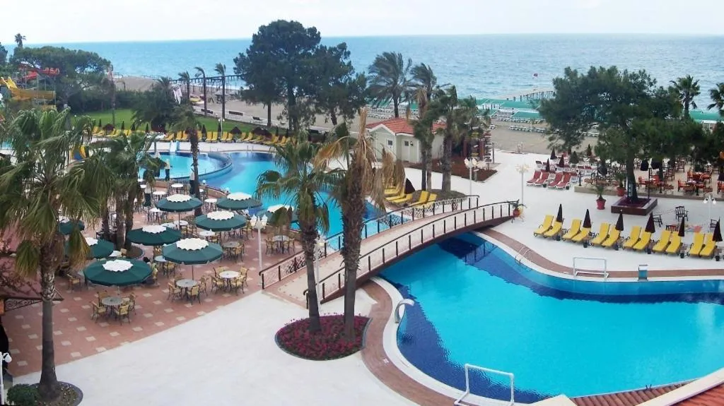 Swimming pool in Club Boran Mare Beach - All Inclusive