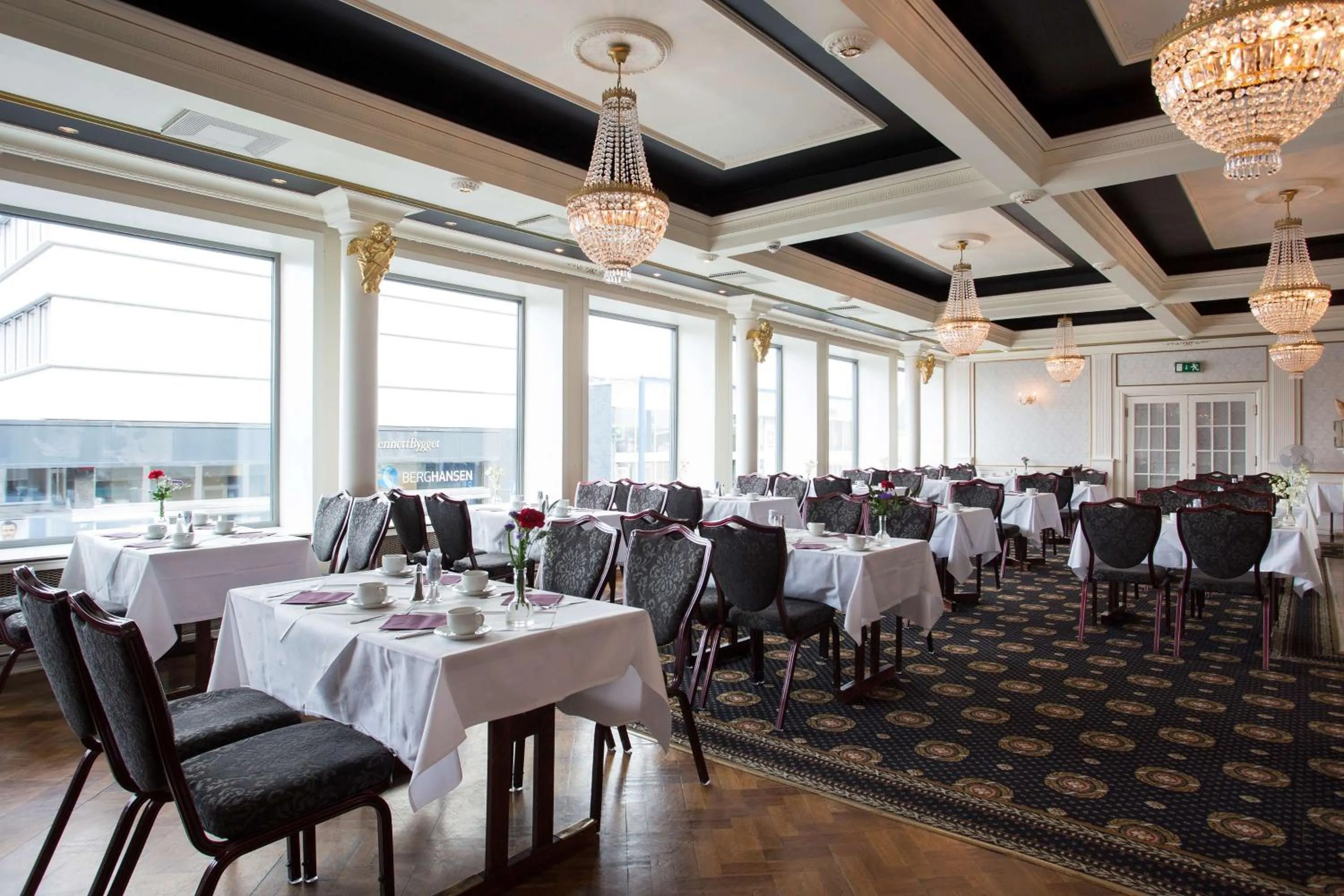 Restaurant/places to eat in Scandic Meyergården