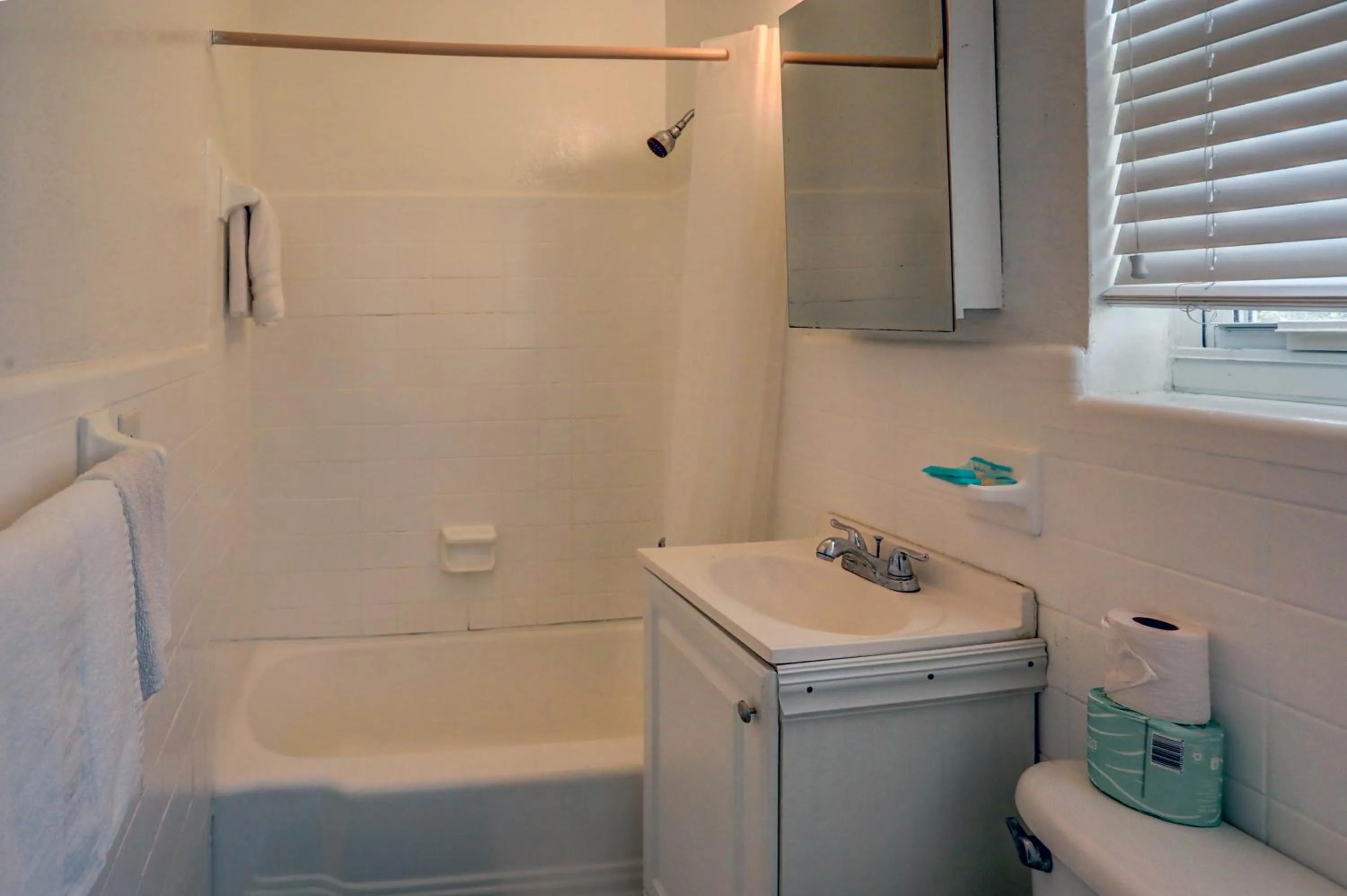 Beach and Town Motel