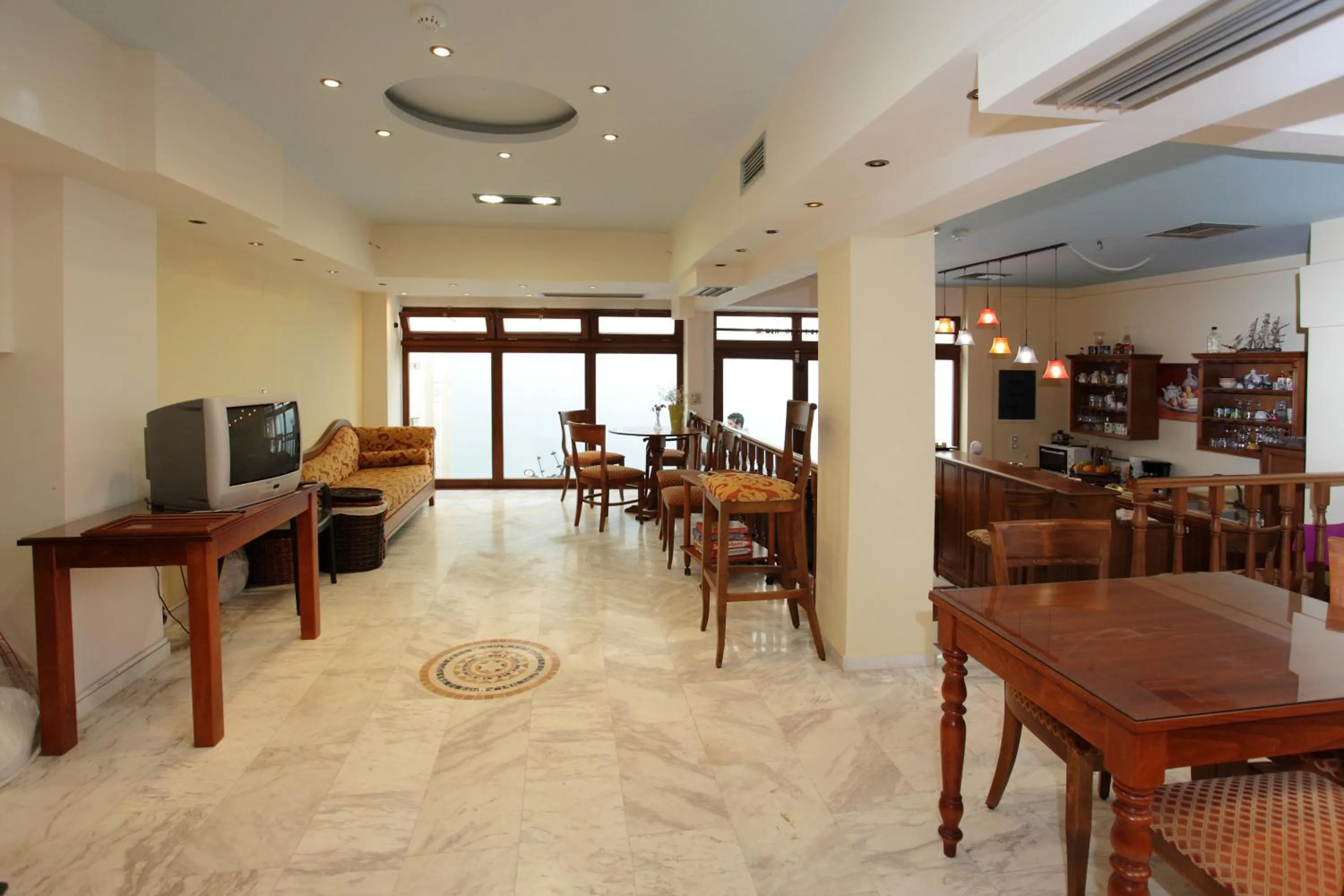 Lounge or bar in Afroditi