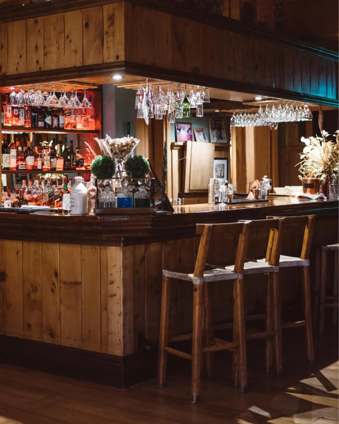 Lounge or bar in Correntoso Lake & River Hotel