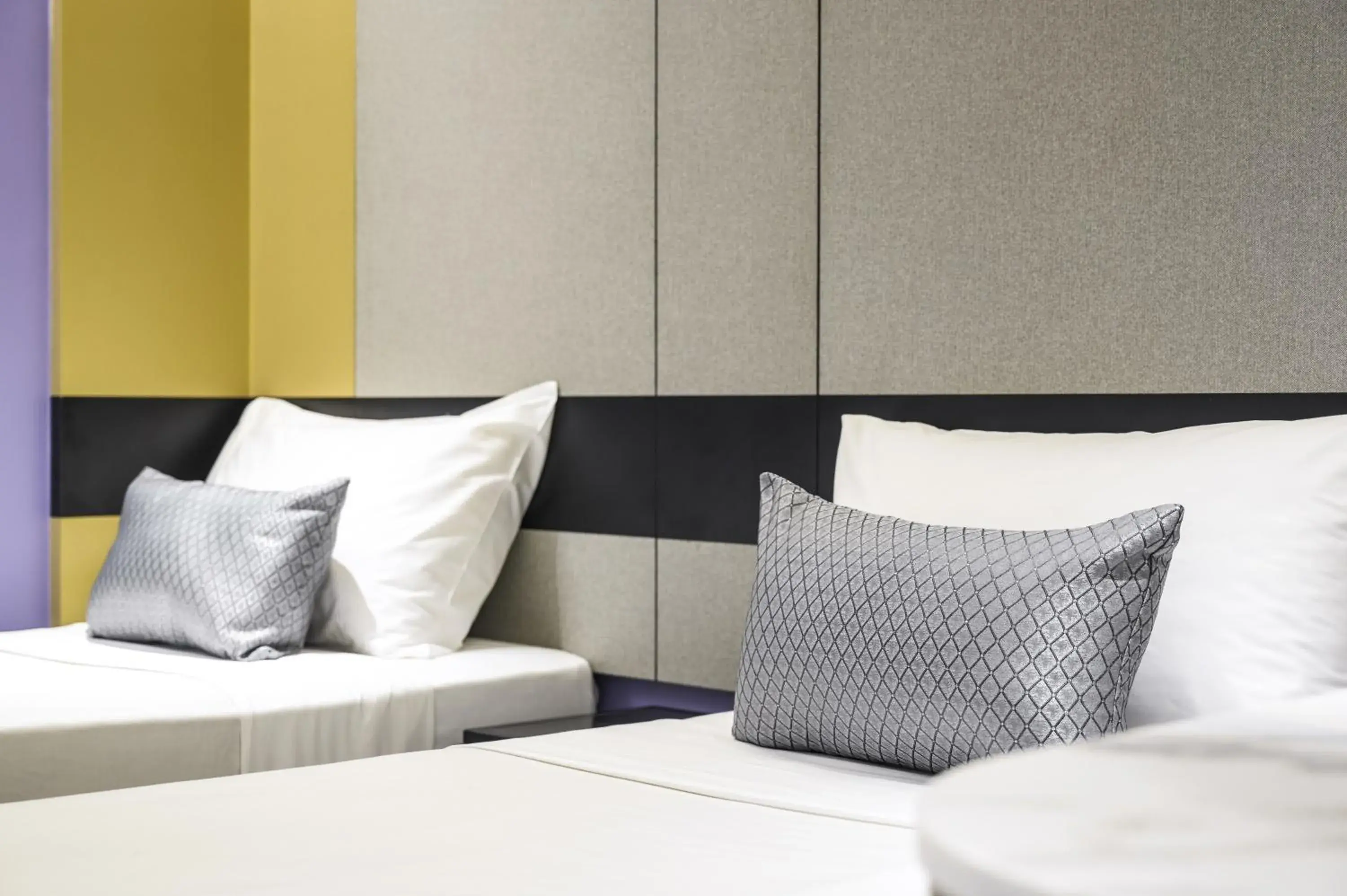 Bed in Hotel 81 Palace - NEWLY RENOVATED Bed in Hotel 81 Palace - NEWLY RENOVATED