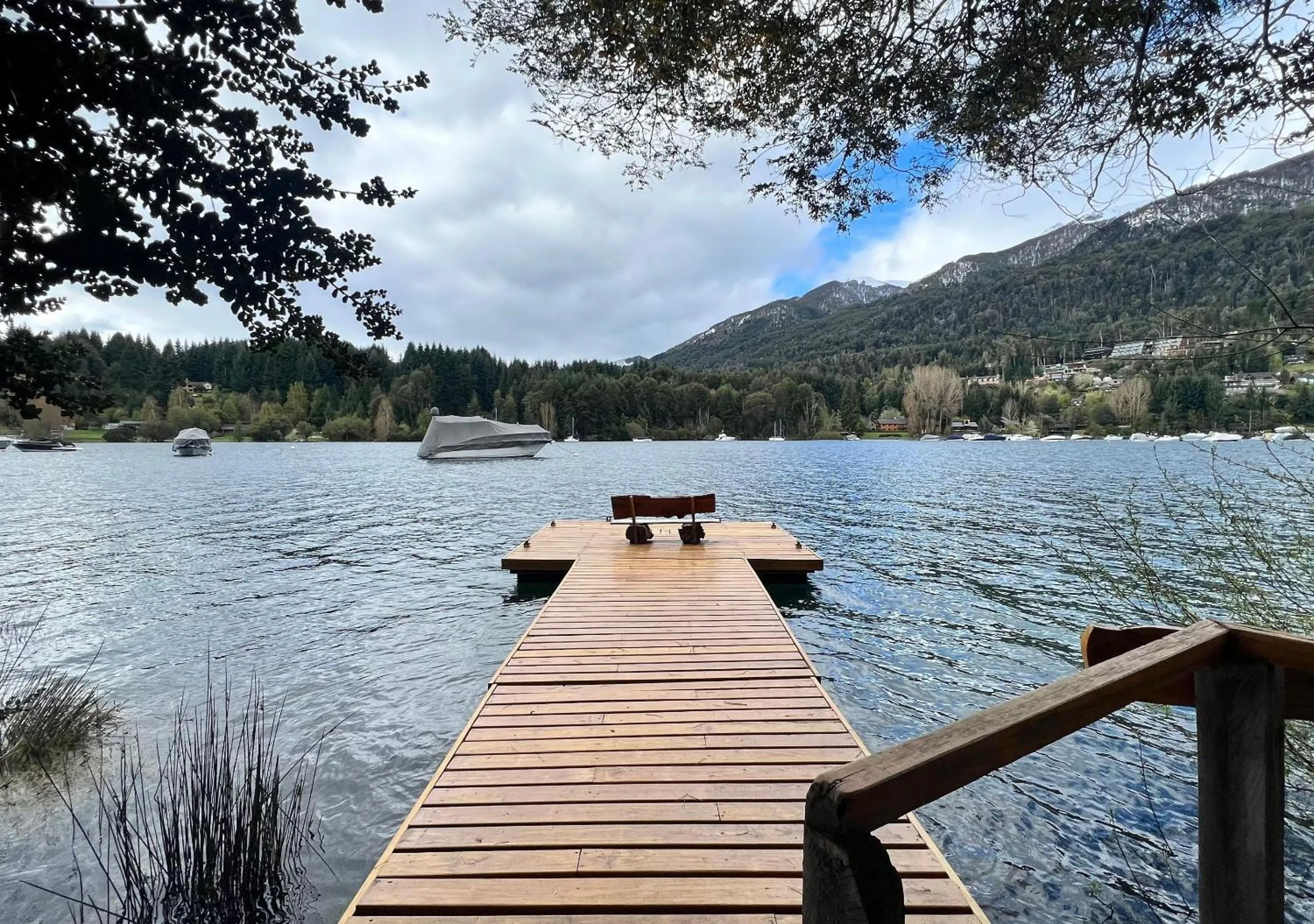 Lake view in El Muelle by DOT Boutique