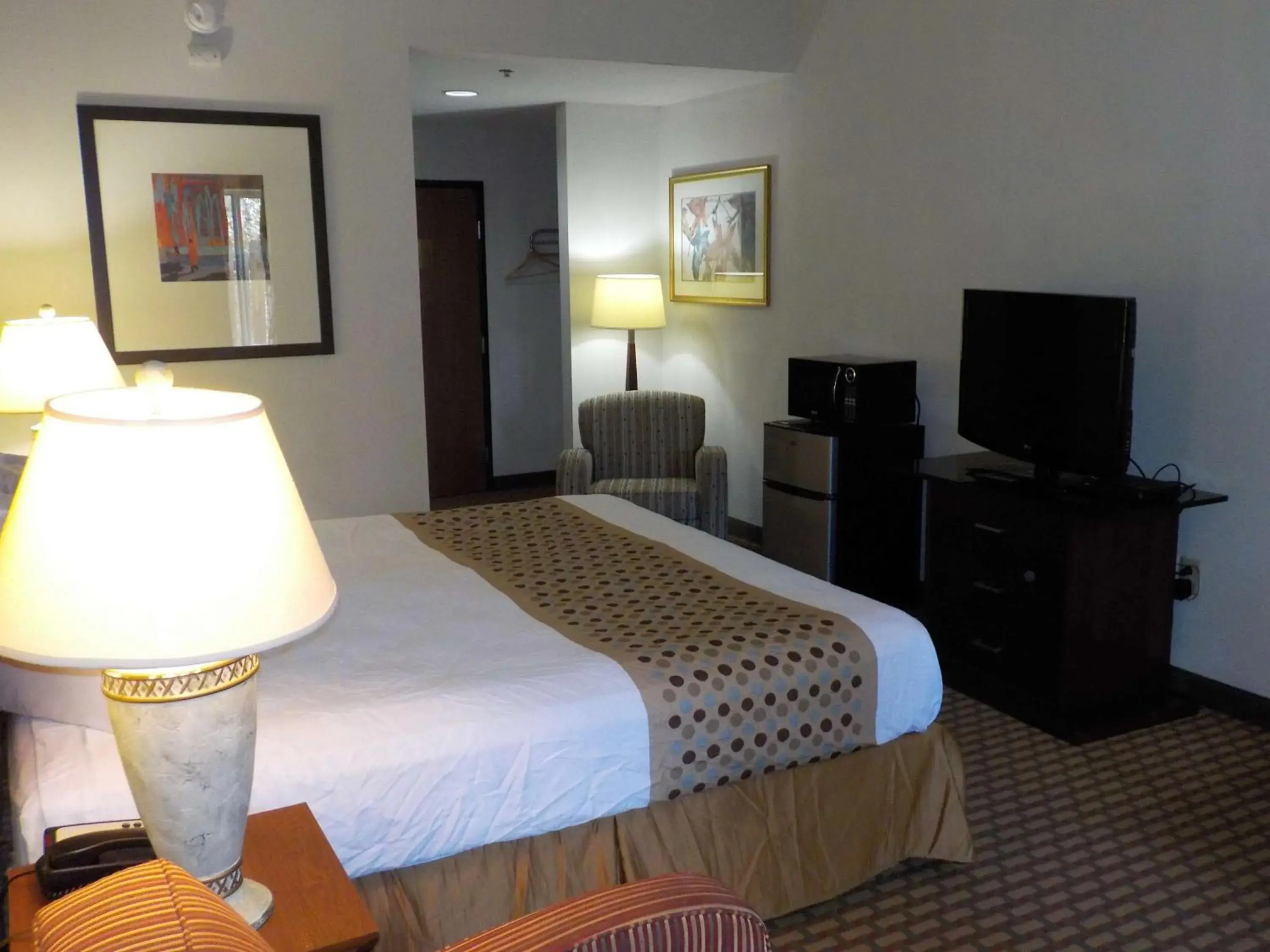 Bedroom, Bed in Sonesta Essential Augusta Bedroom, Bed in Sonesta Essential Augusta