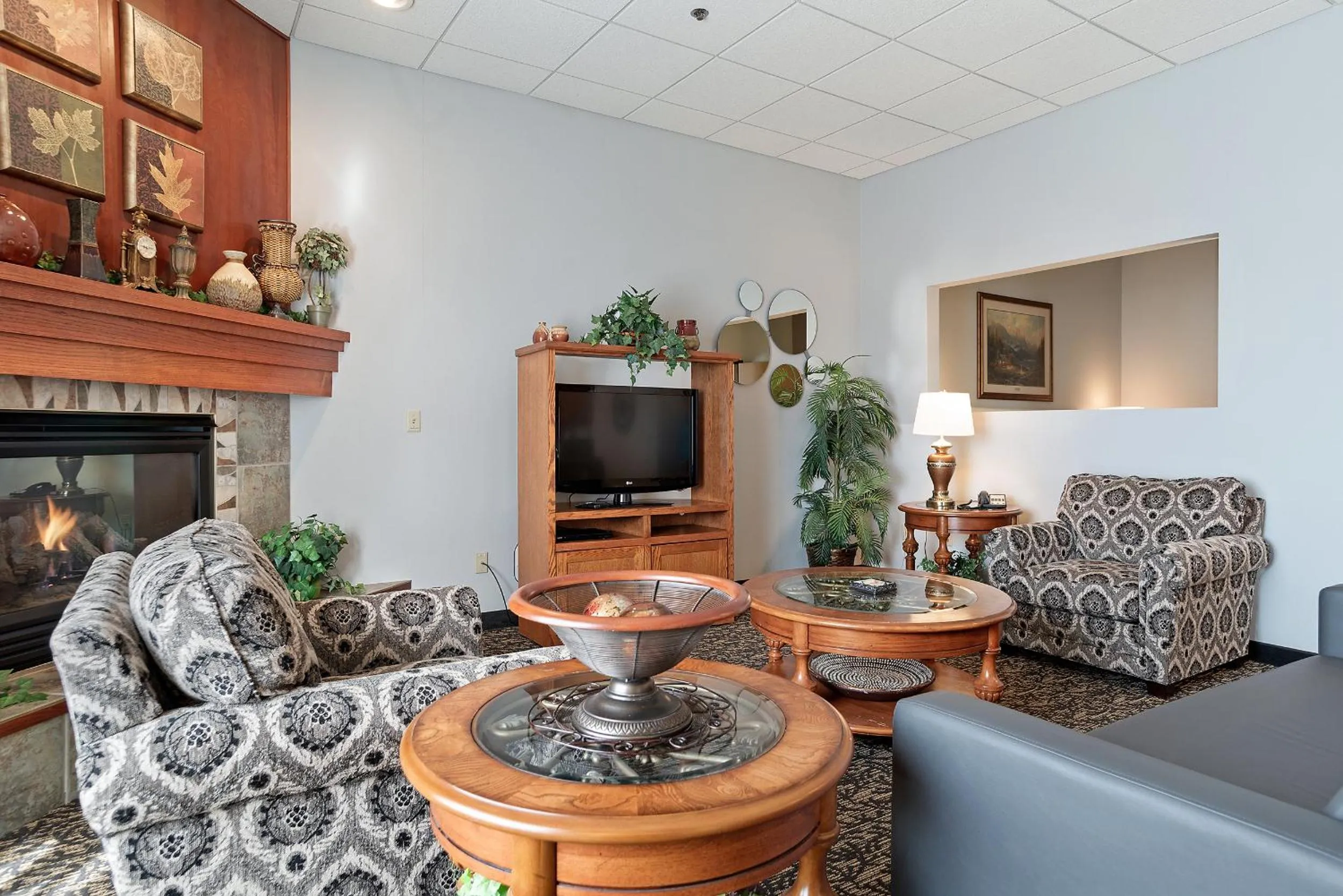 Elevation Inn & Suites, Trademark Collection by Wyndham