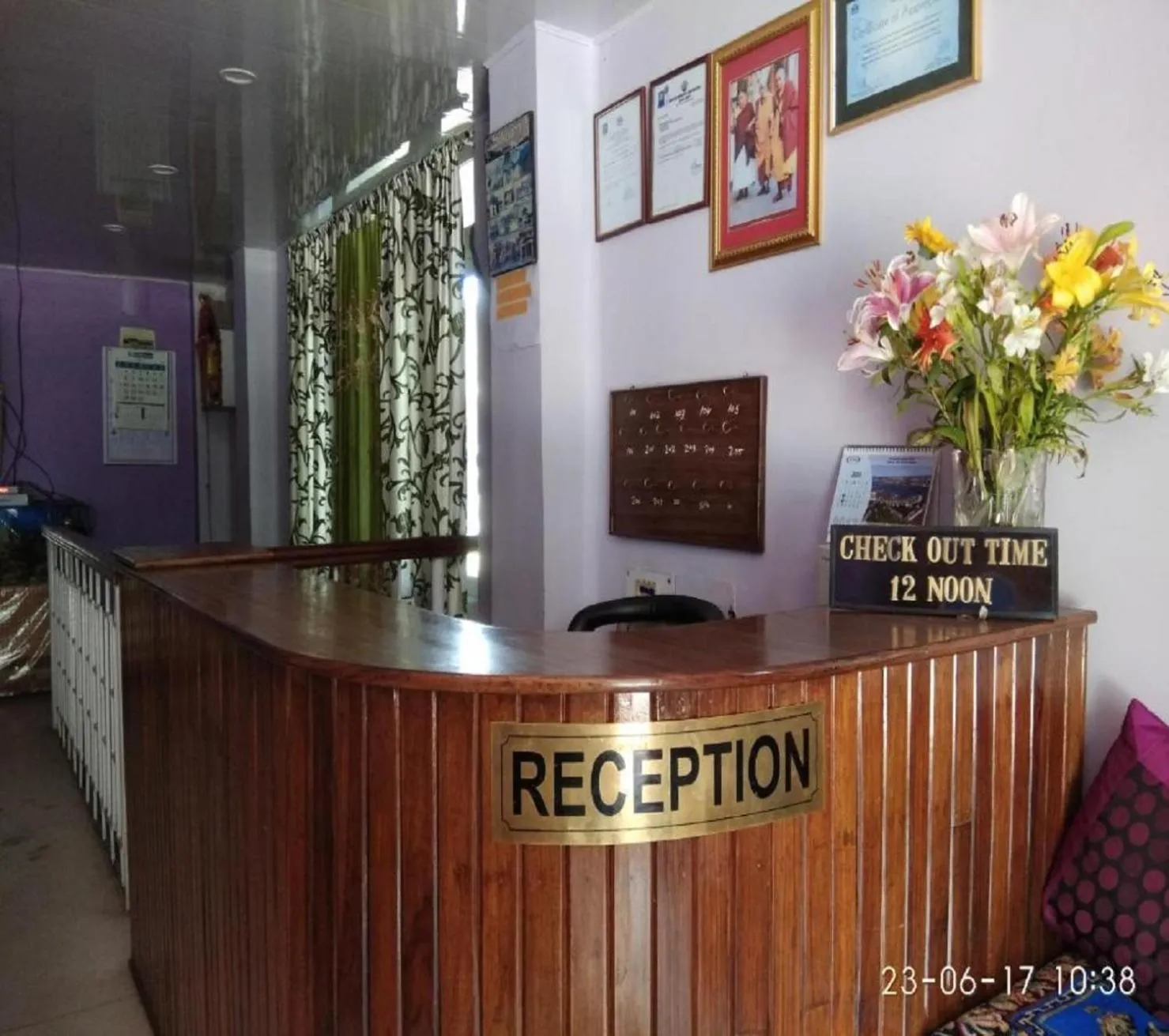 Lobby or reception in StayApart - Sikkim Regency