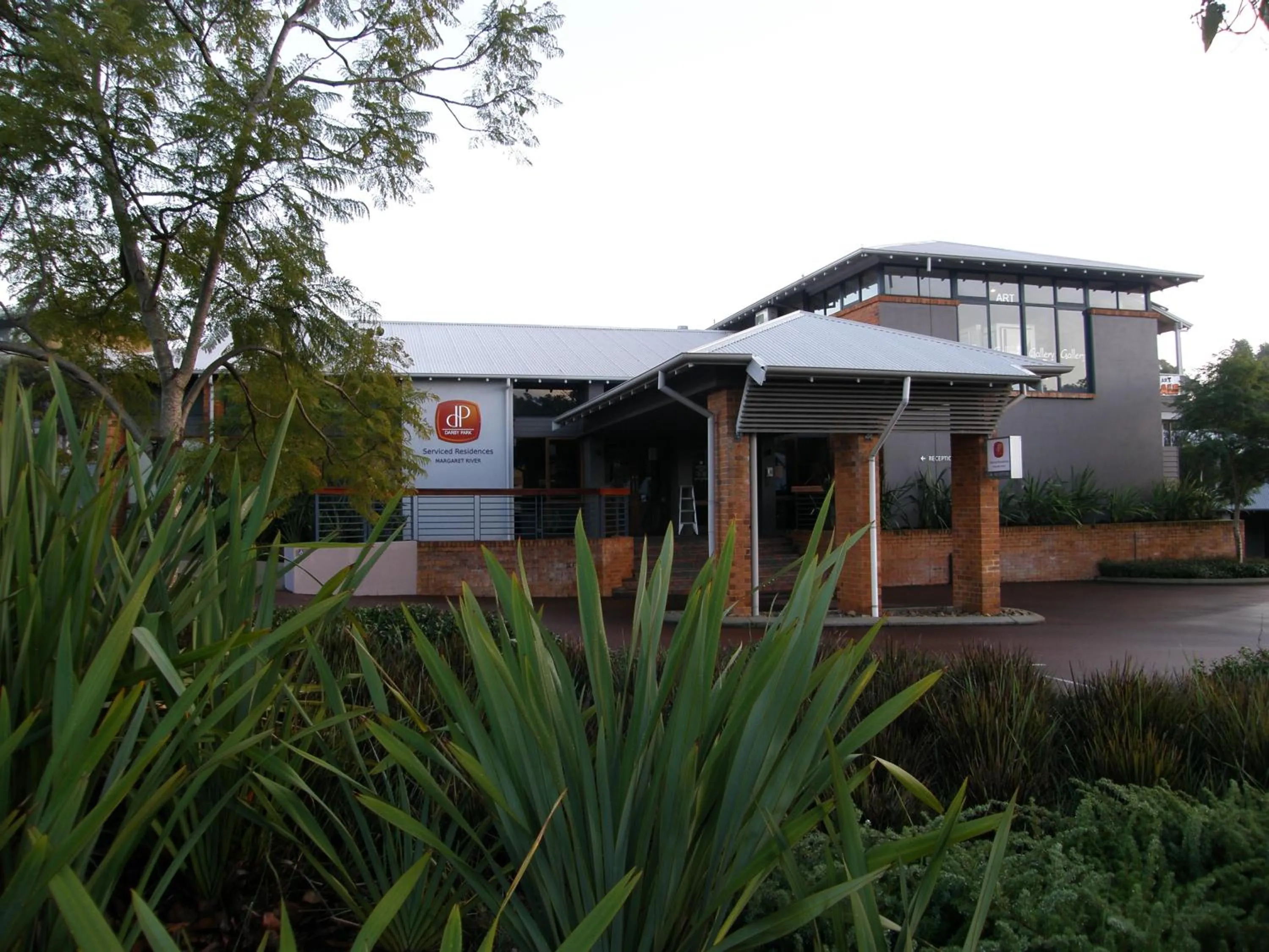 Facade/entrance in Margarets In Town Apartments